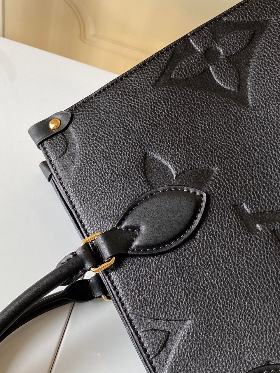 Top Quality Onthego MM Monogram Empreinte Tote Bag Black For Women 35cm Top Quality M45595