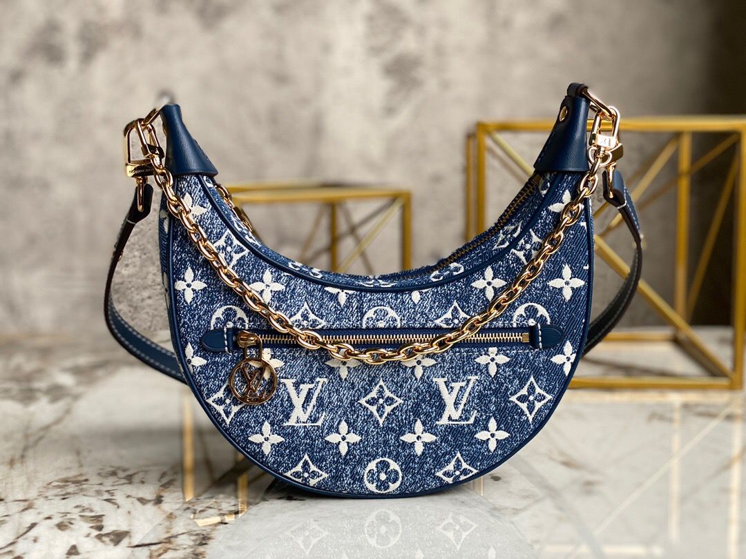Top Quality Loop Since 1854 Jacquard Navy Blue By Nicolas Ghesquière For Cruise Show, WoHandbags 9.1in/23cm Top Quality M81166