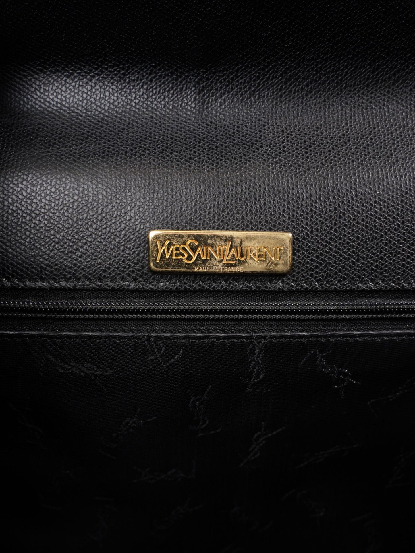Saint Laurent   Top Handle Black Grained Leather