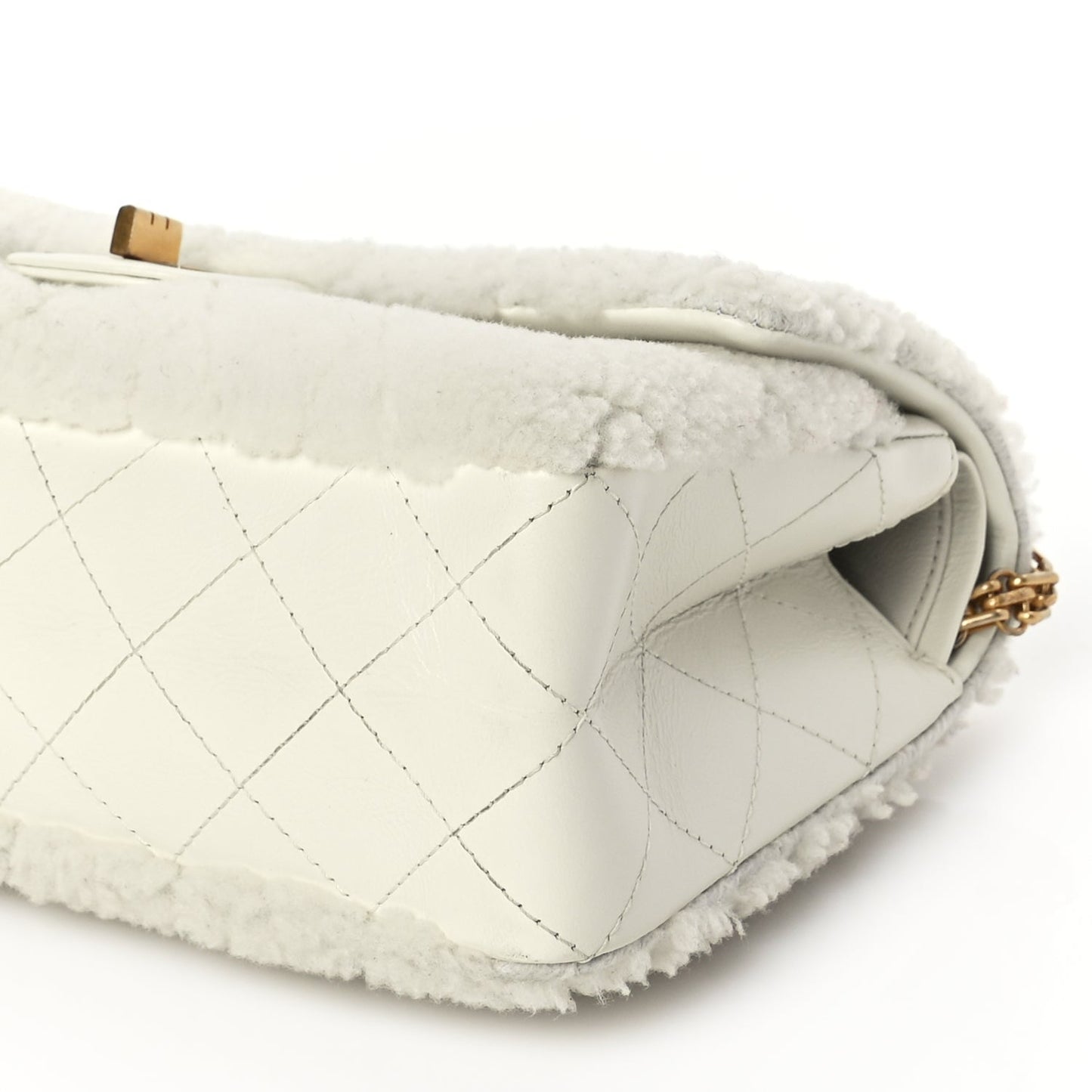 Chanel Shearling Lambskin Aged Calfskin Quilted 2.55 Reissue 225 Flap White