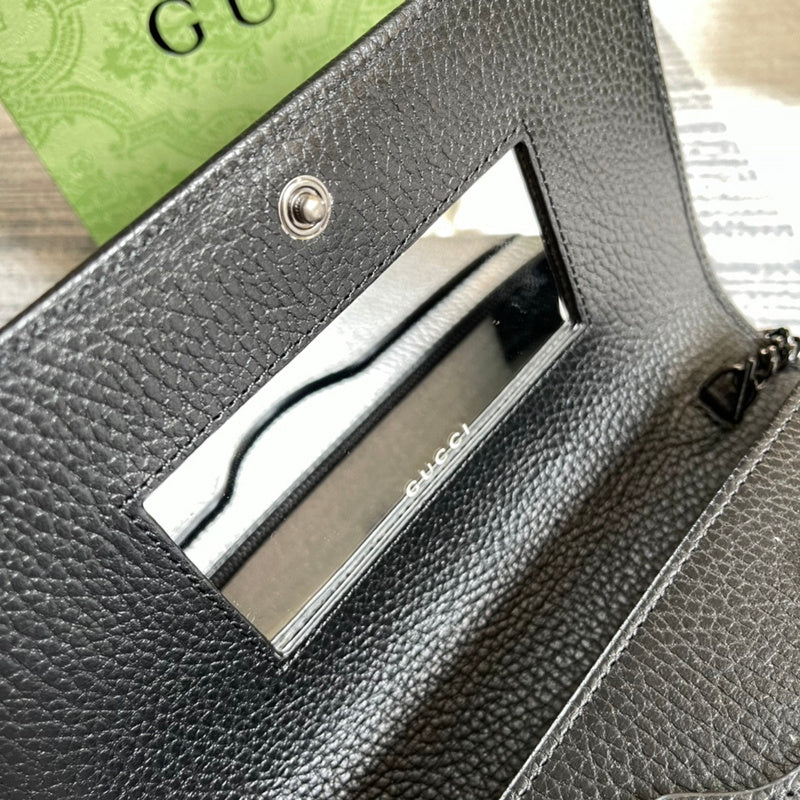 Top Quality -  Bags - 684