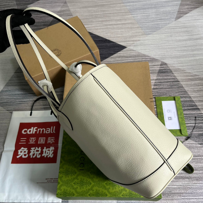 Top Quality -  Bags - 669