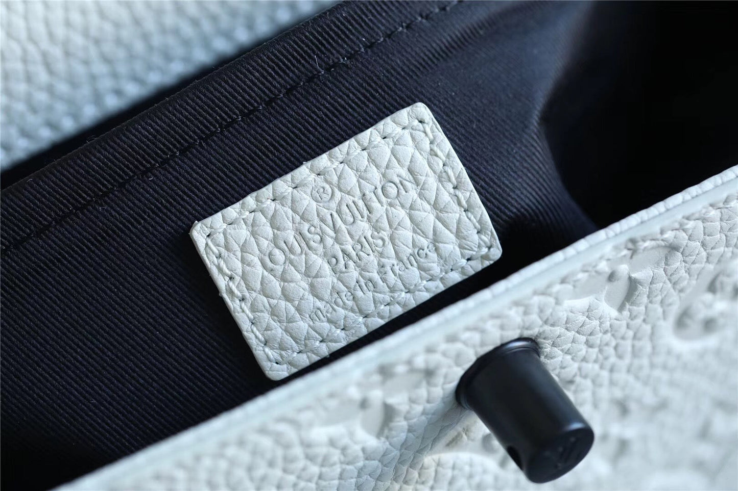 Top Quality Mini Soft Trunk Box Taurillon White For Men, Bags, Shoulder And Crossbody Bags 9.1in/23cm Top Quality