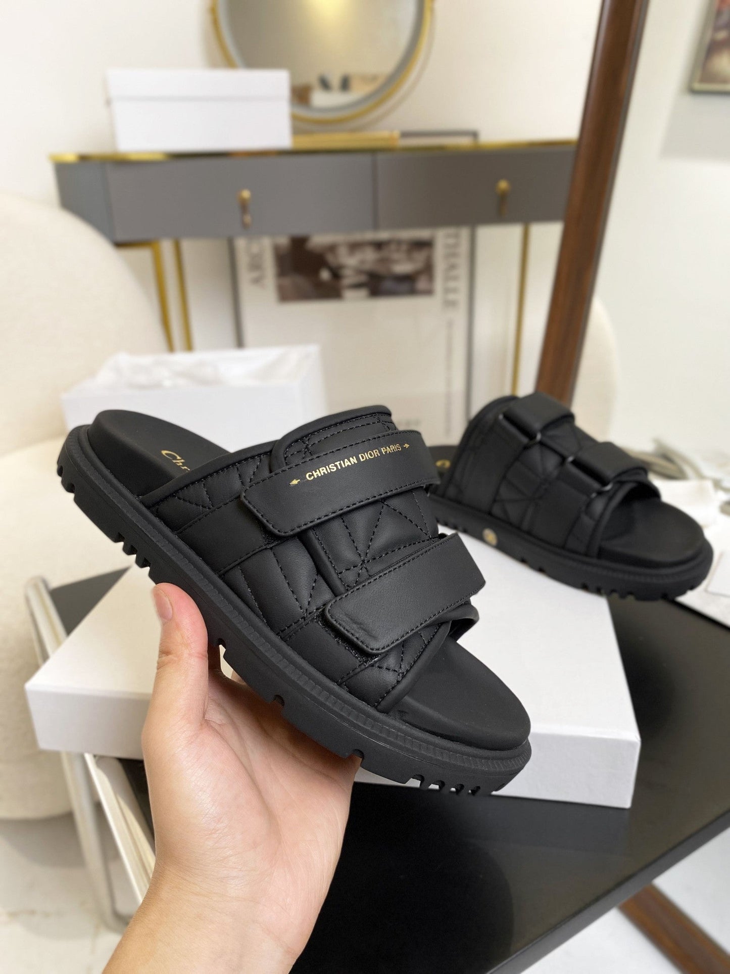Luxury Shoes - Top QualityR - 1212