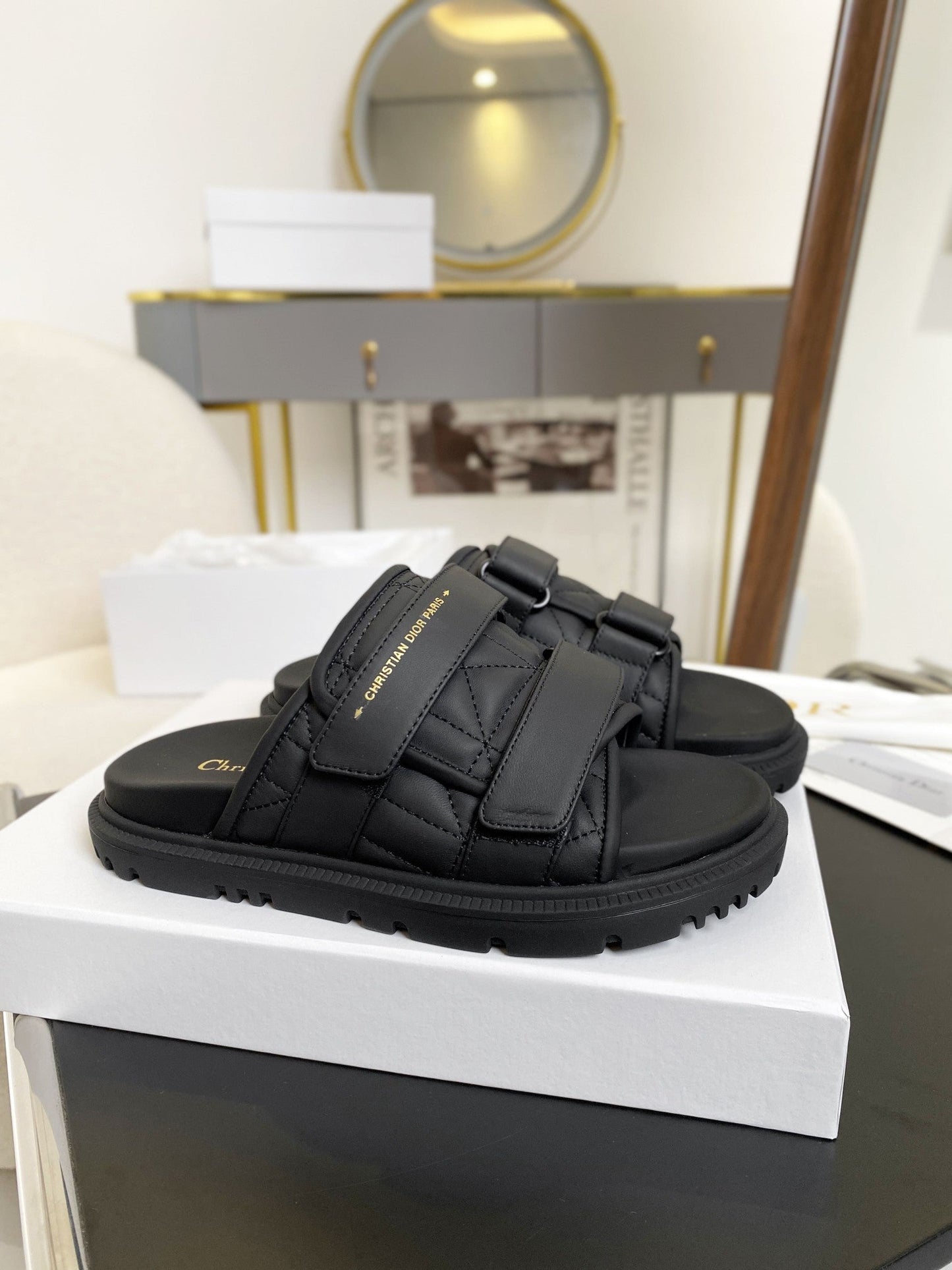 Luxury Shoes - Top QualityR - 1212