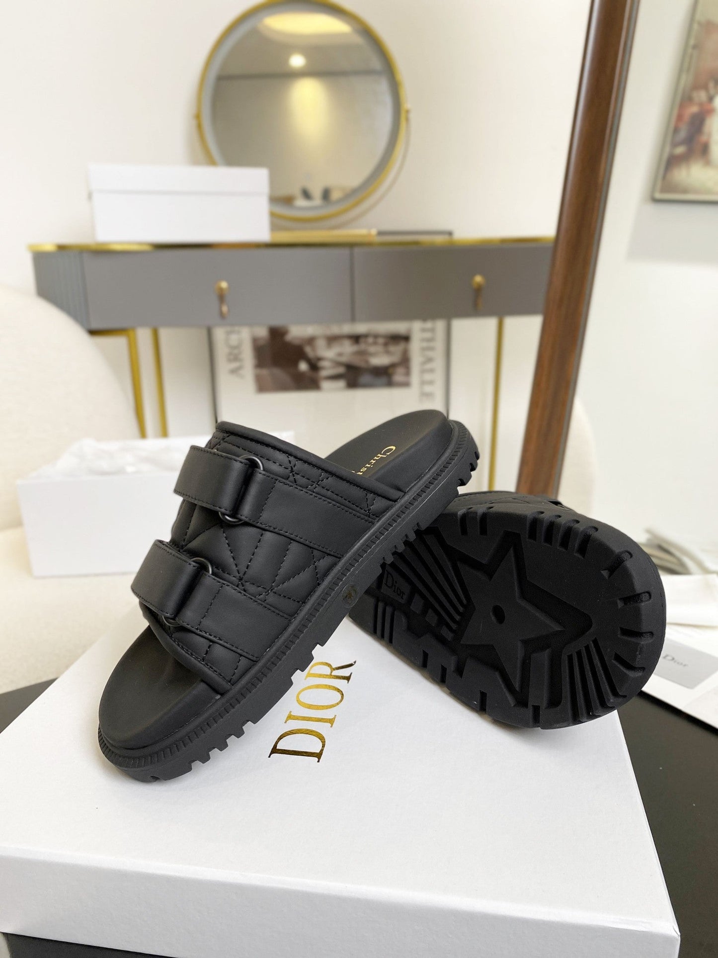 Luxury Shoes - Top QualityR - 1212