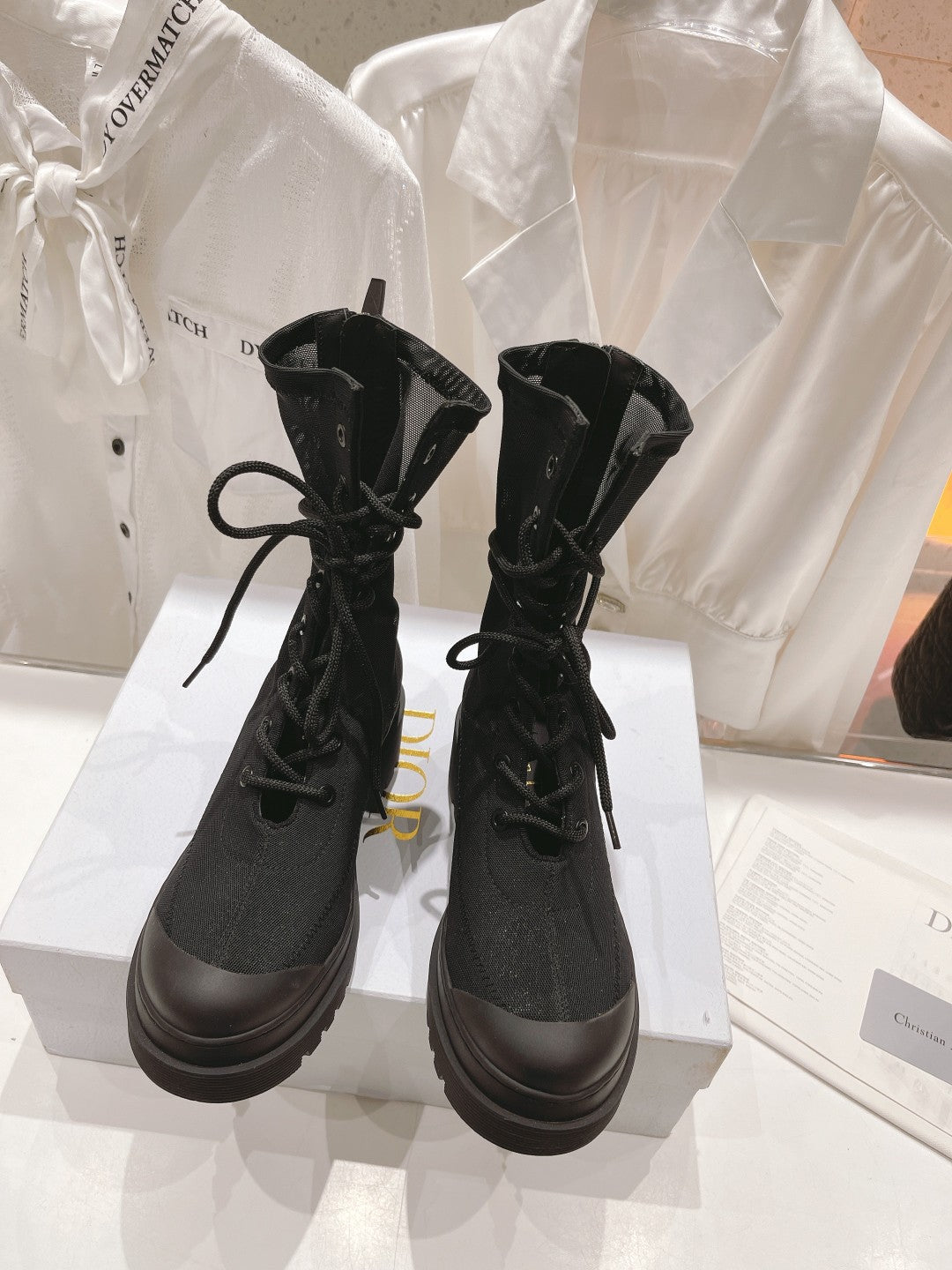 Luxury Shoes - Top QualityR - 1050