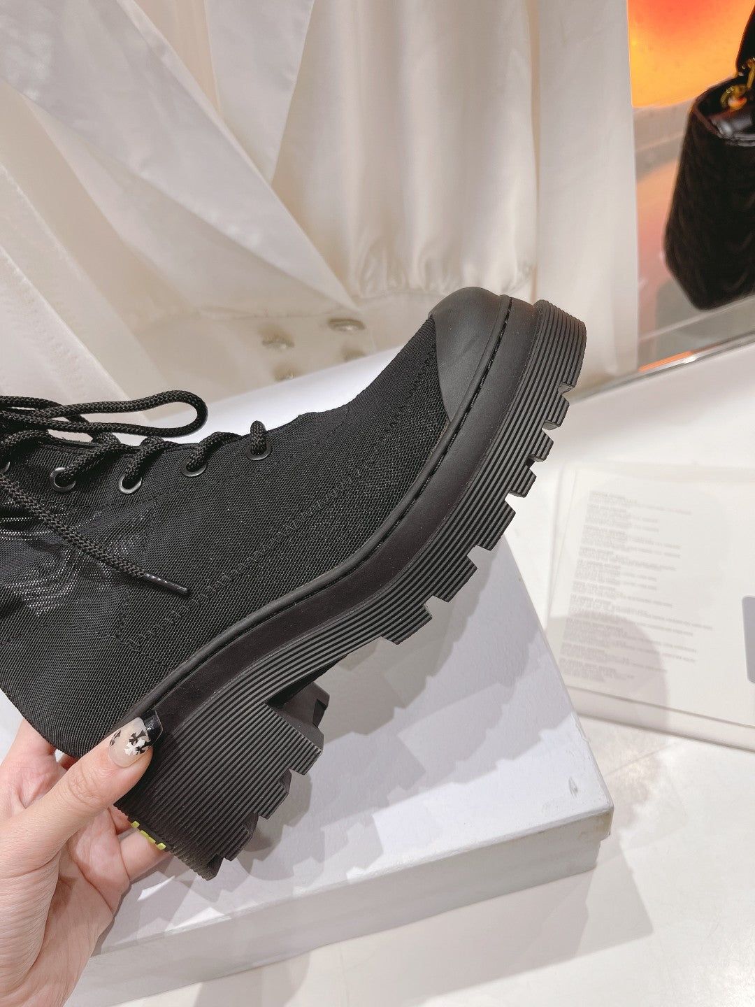 Luxury Shoes - Top QualityR - 1050