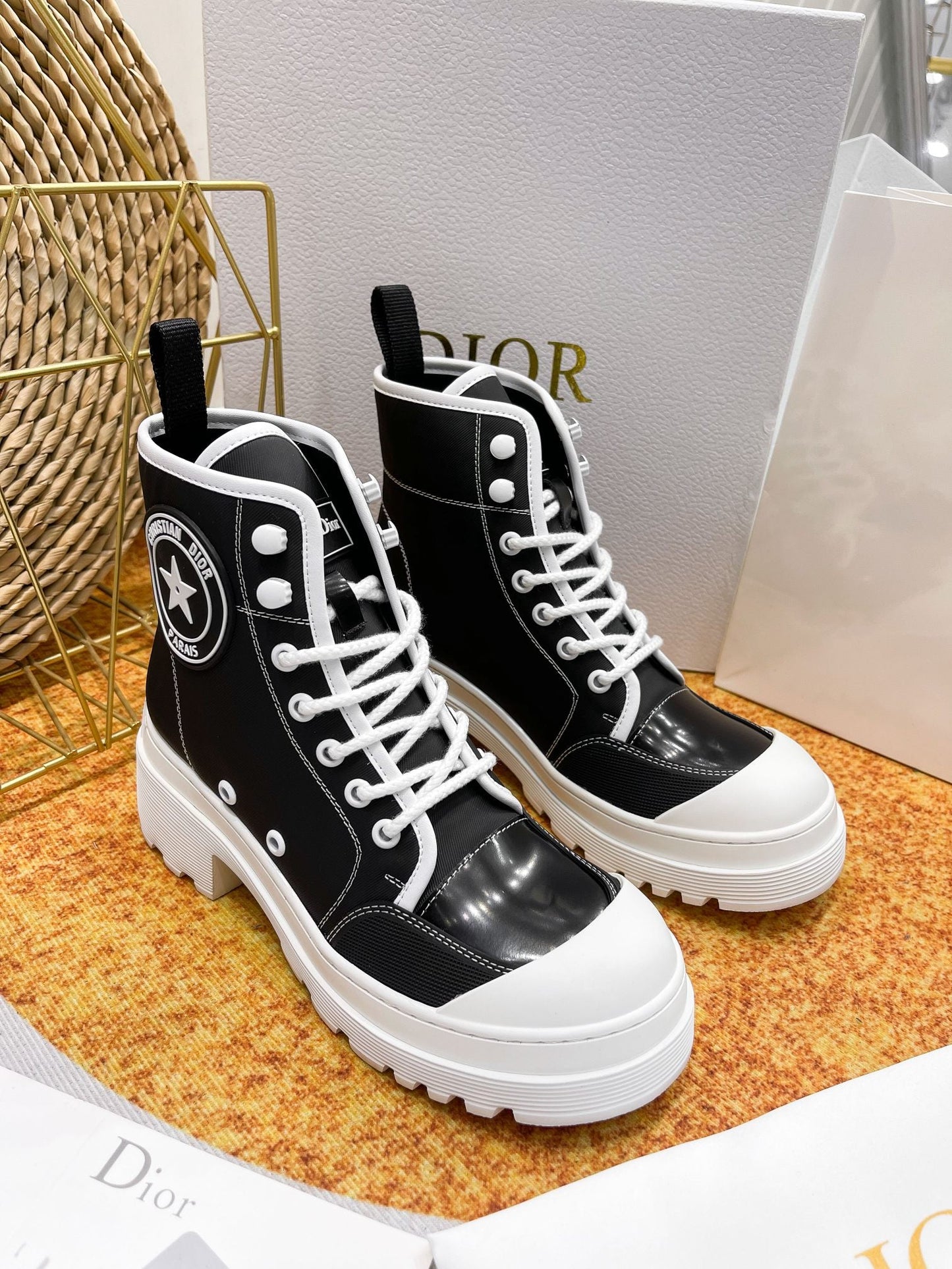 Luxury Shoes - Top QualityR - 840