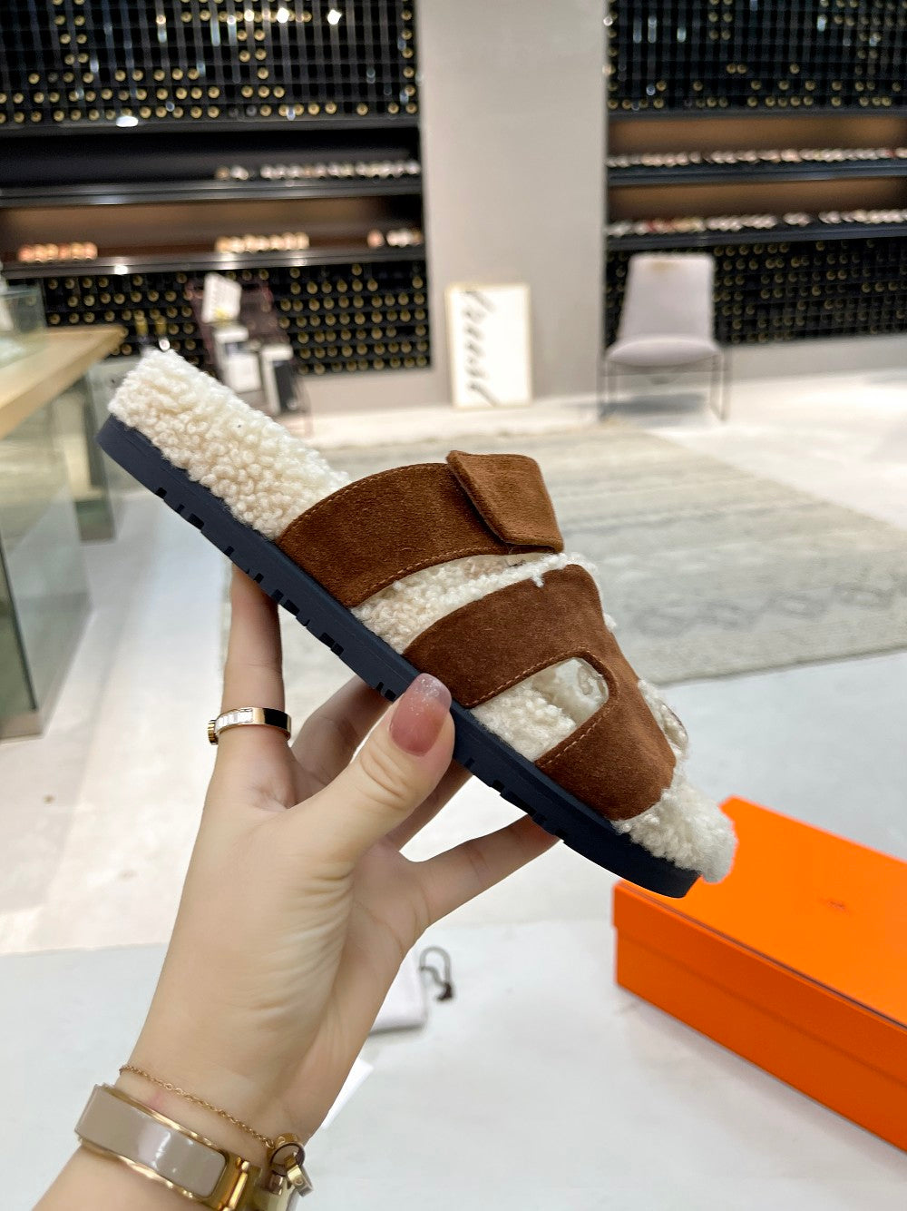 Luxury Shoes - Top QualityS - 695