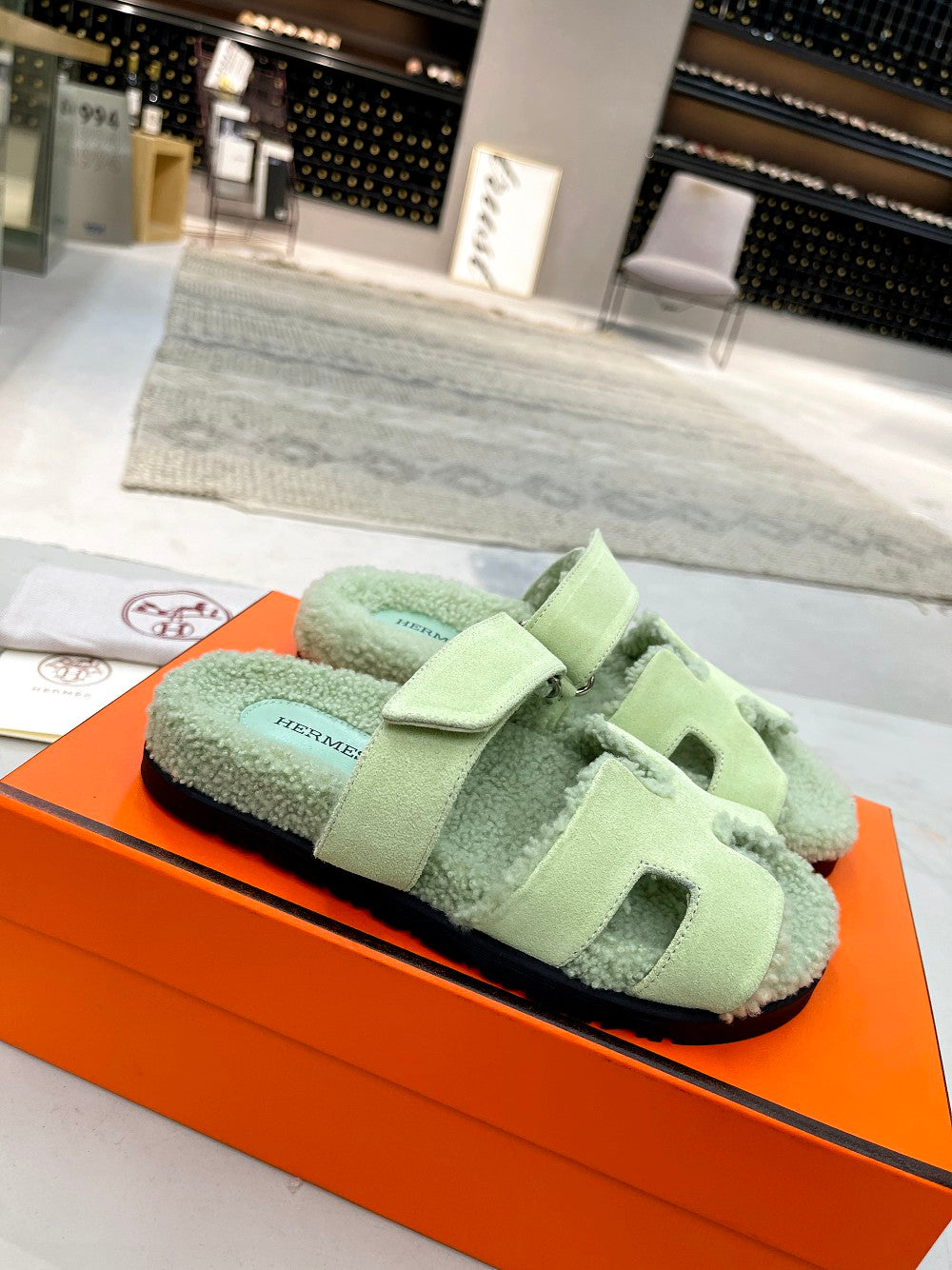 Luxury Shoes - Top QualityS - 696
