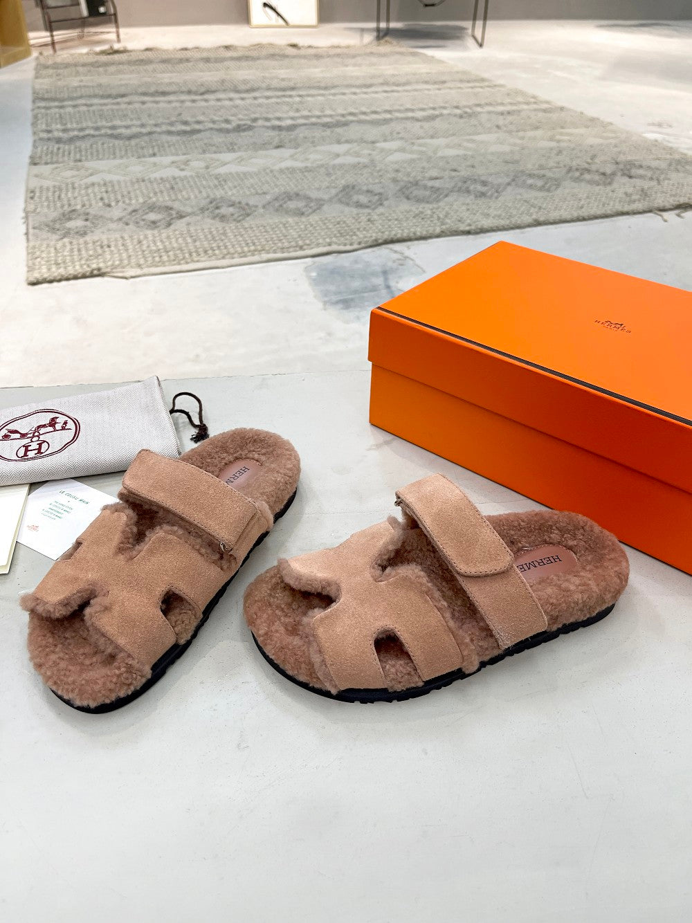 Luxury Shoes - Top QualityS - 697