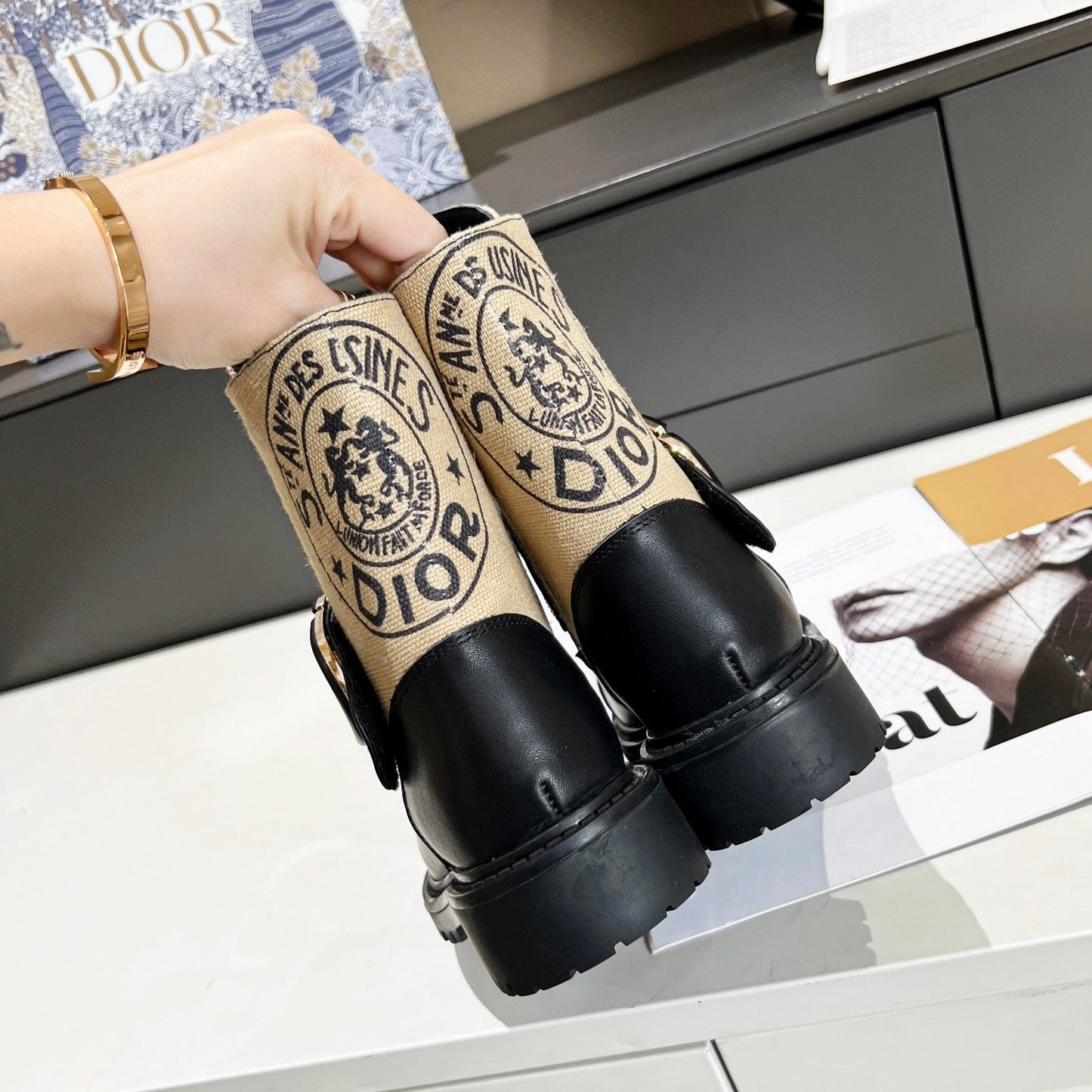 Luxury Shoes - Top QualityR - 802