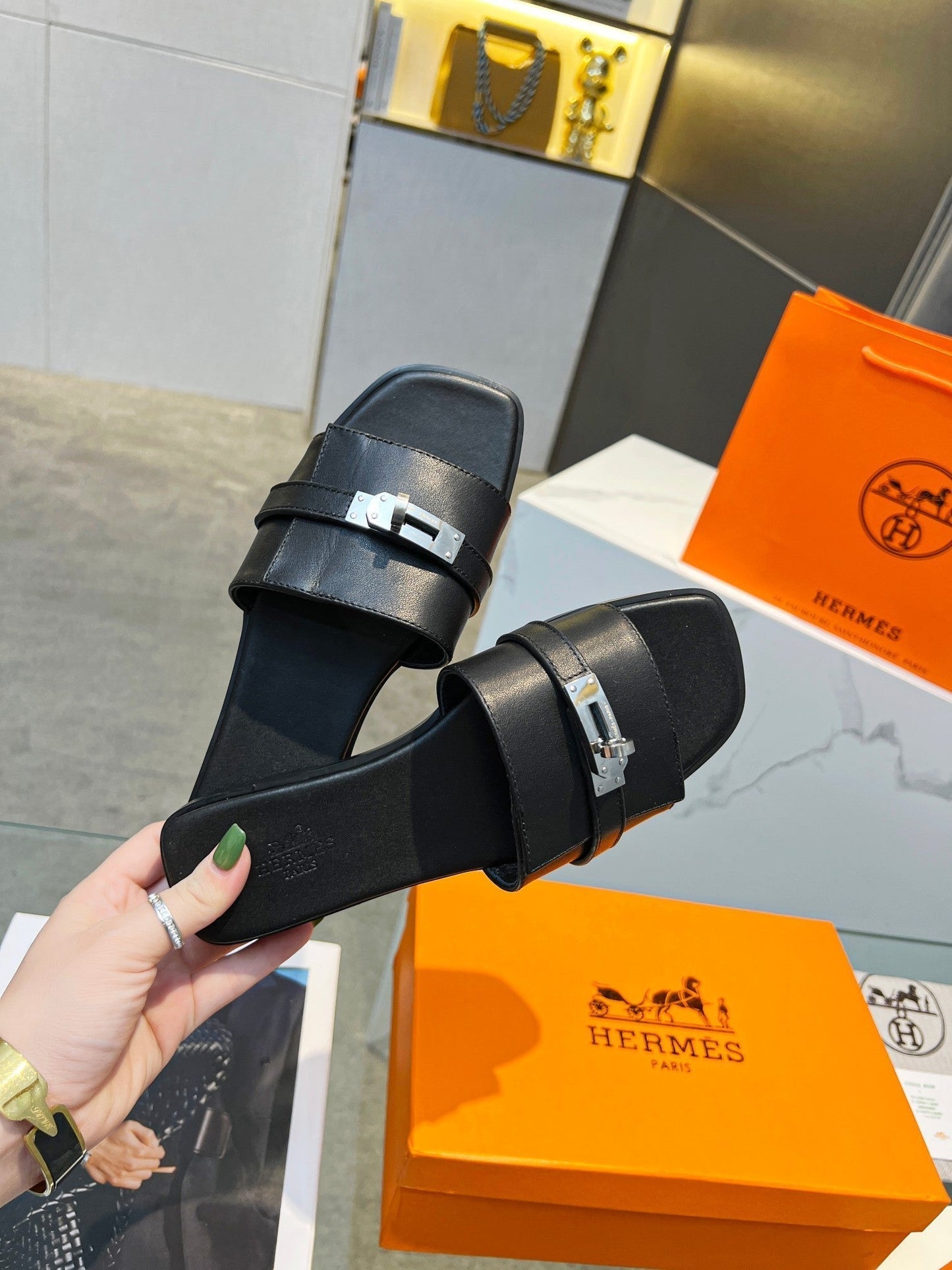 Luxury Shoes - Top QualityS - 279
