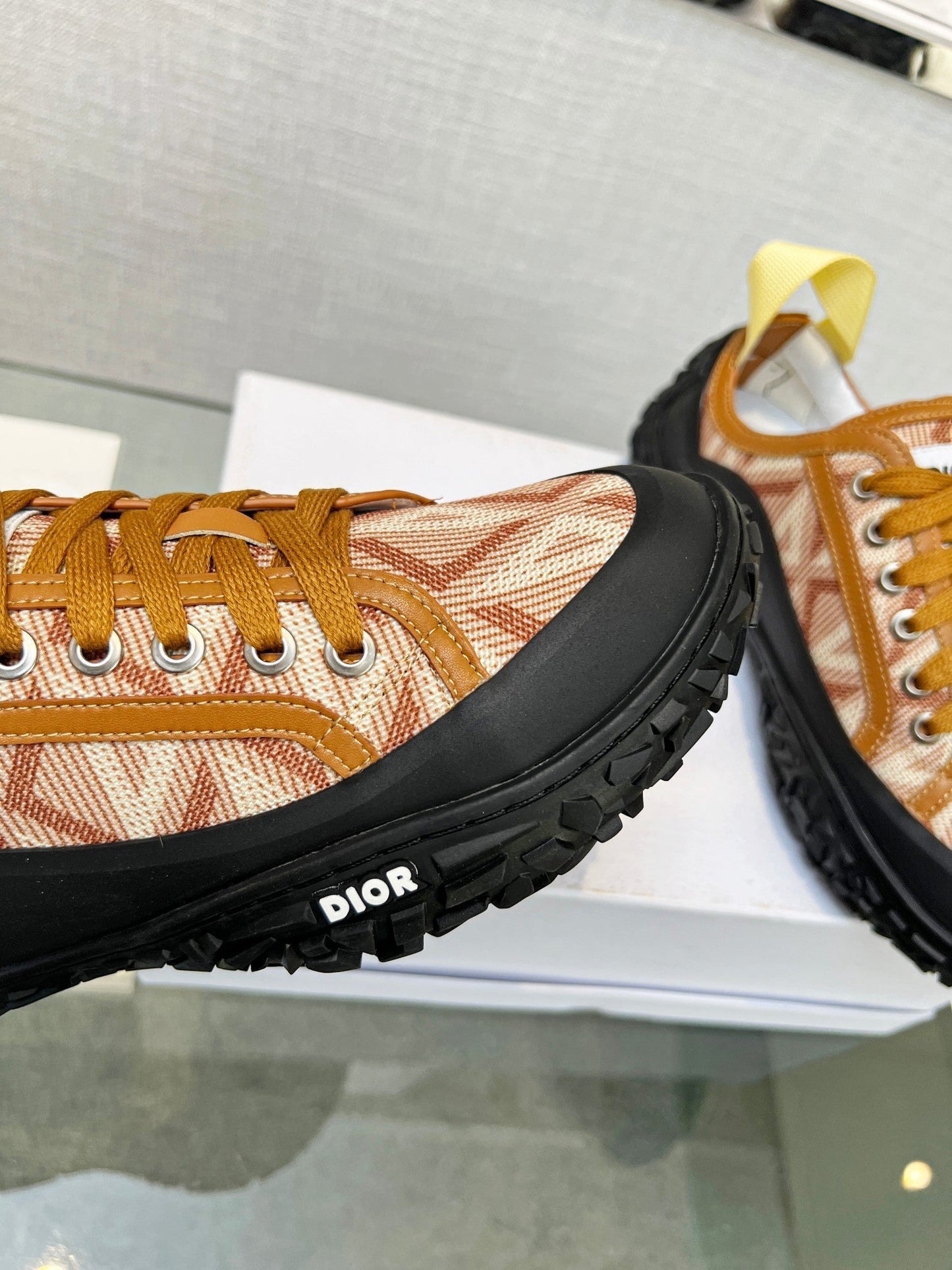 Luxury Shoes - Top QualityR - 583