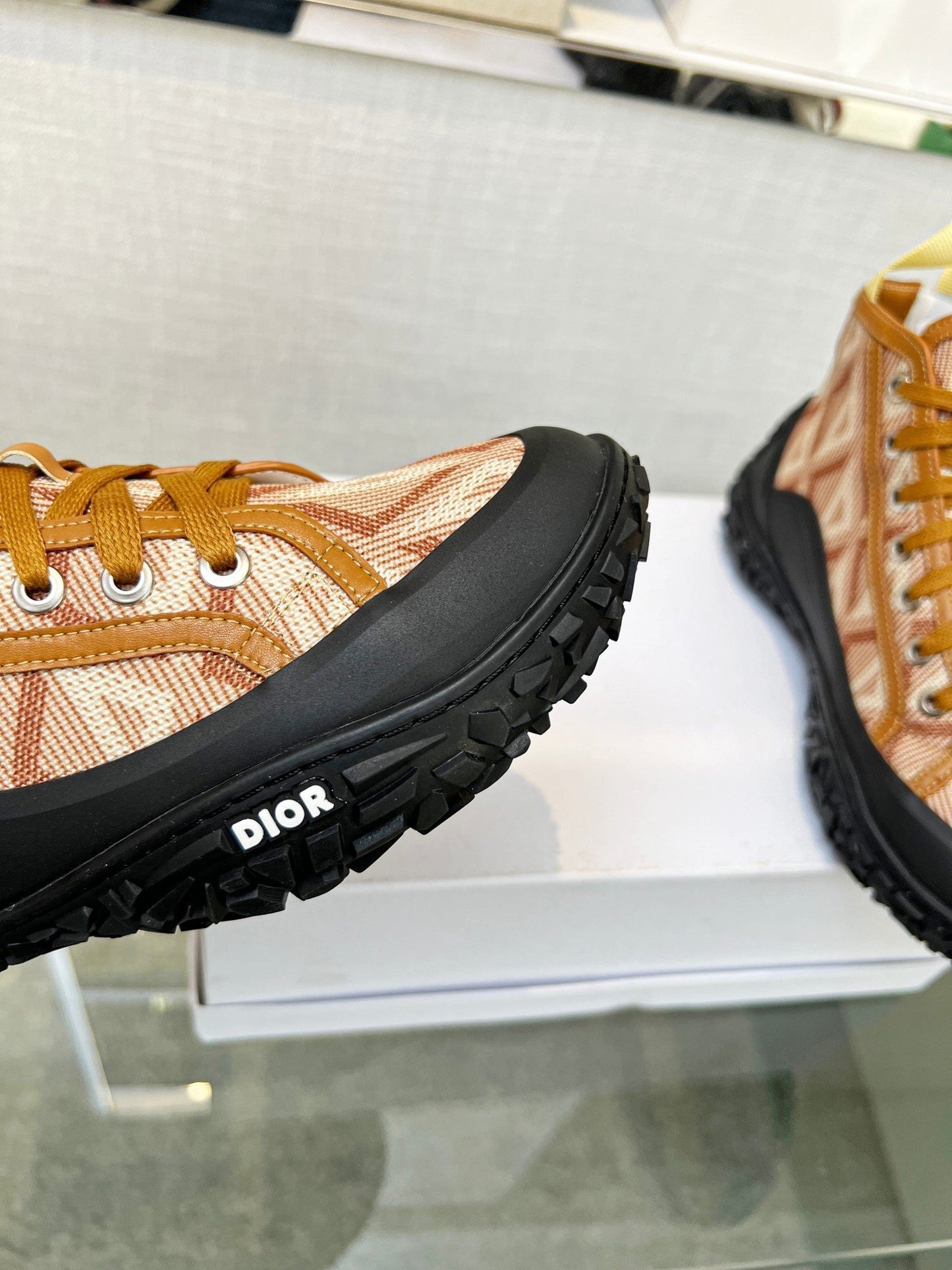 Luxury Shoes - Top QualityR - 588