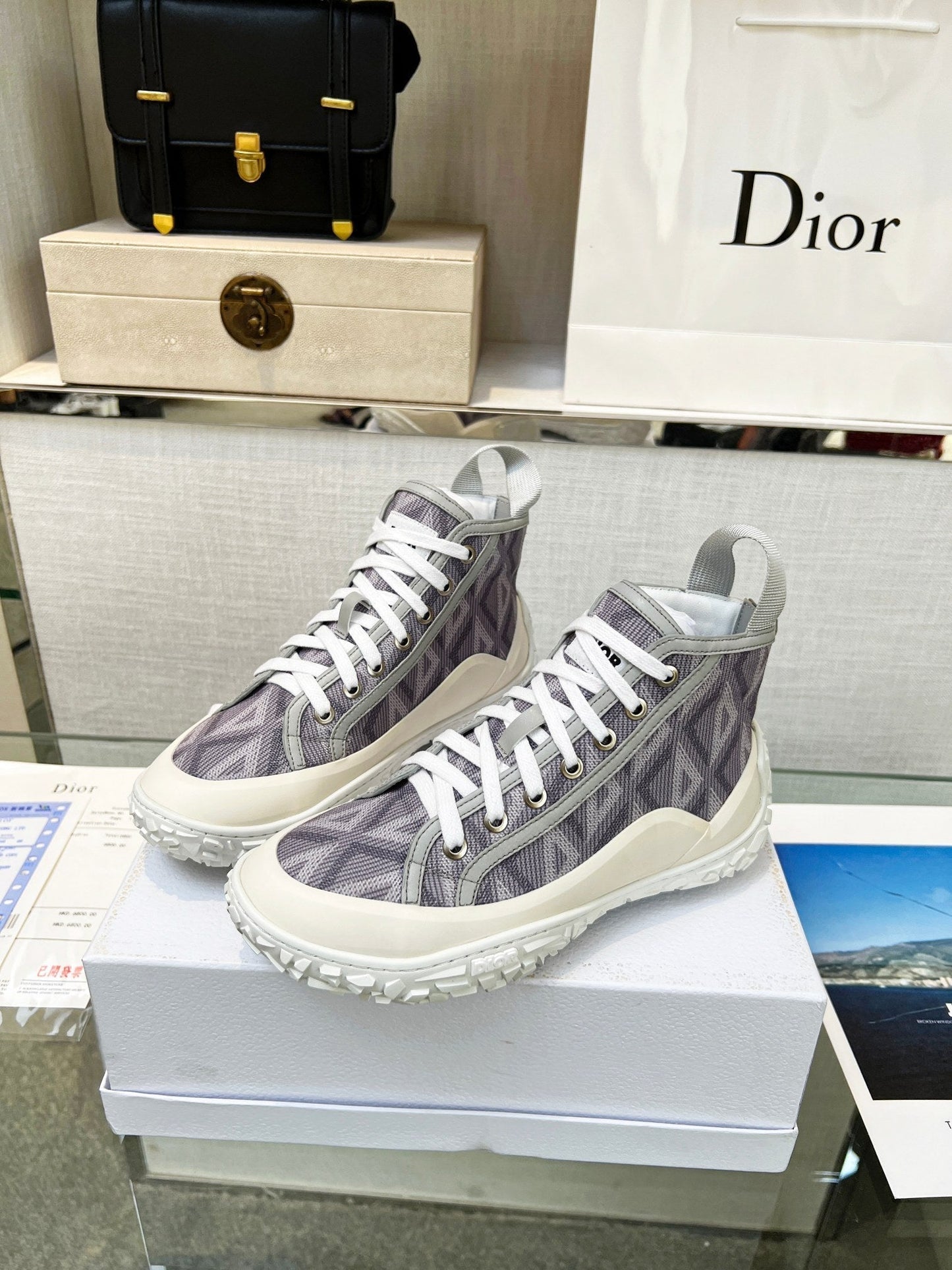 Luxury Shoes - Top QualityR - 587