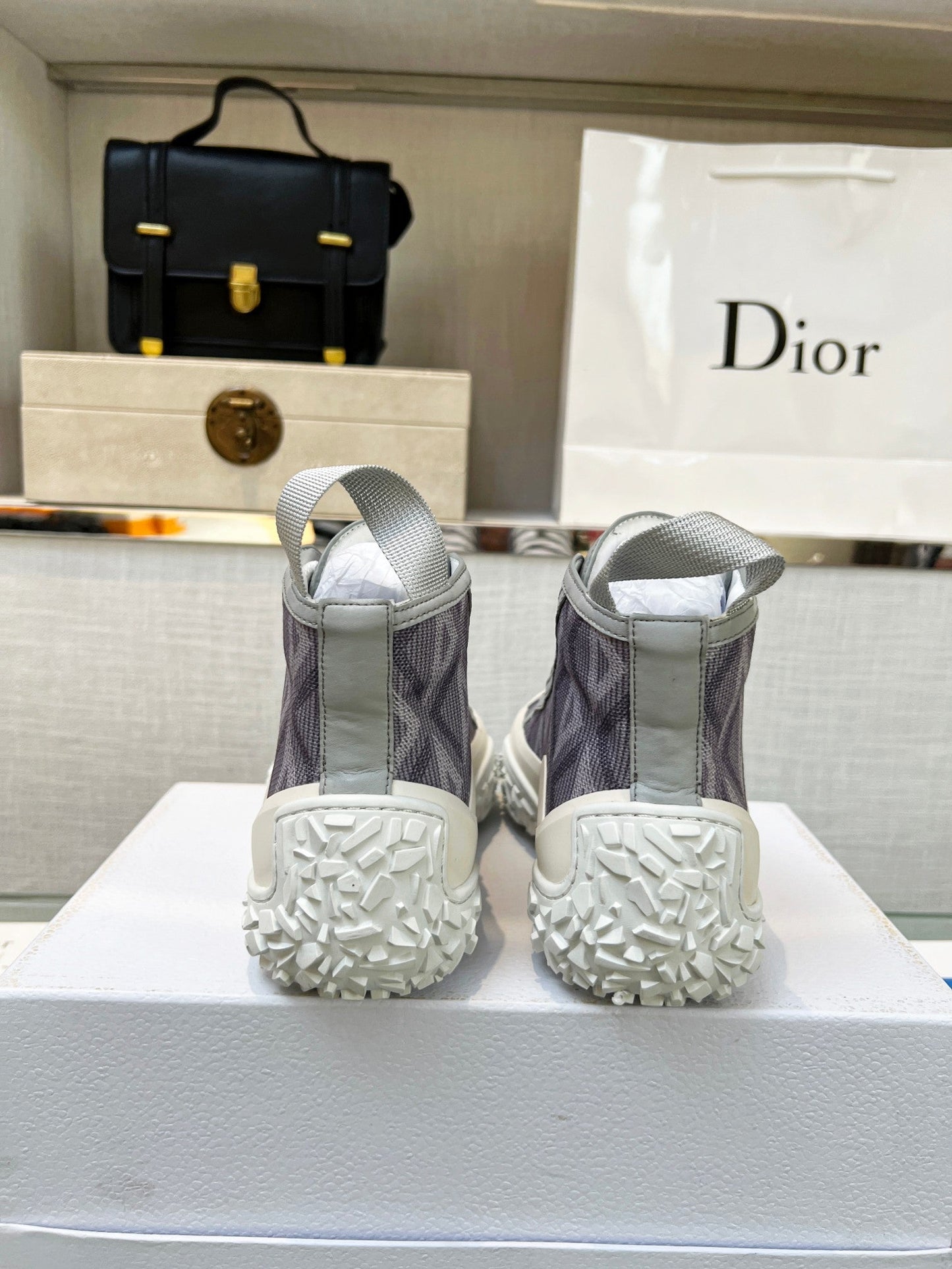Luxury Shoes - Top QualityR - 587