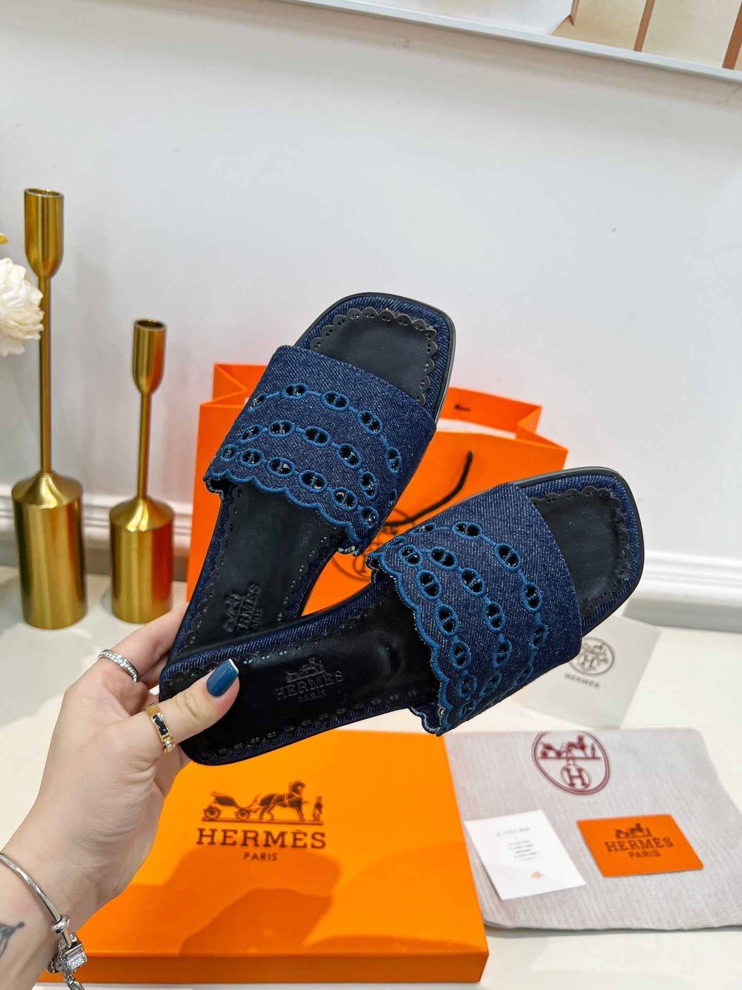 Luxury Shoes - Top QualityS - 275