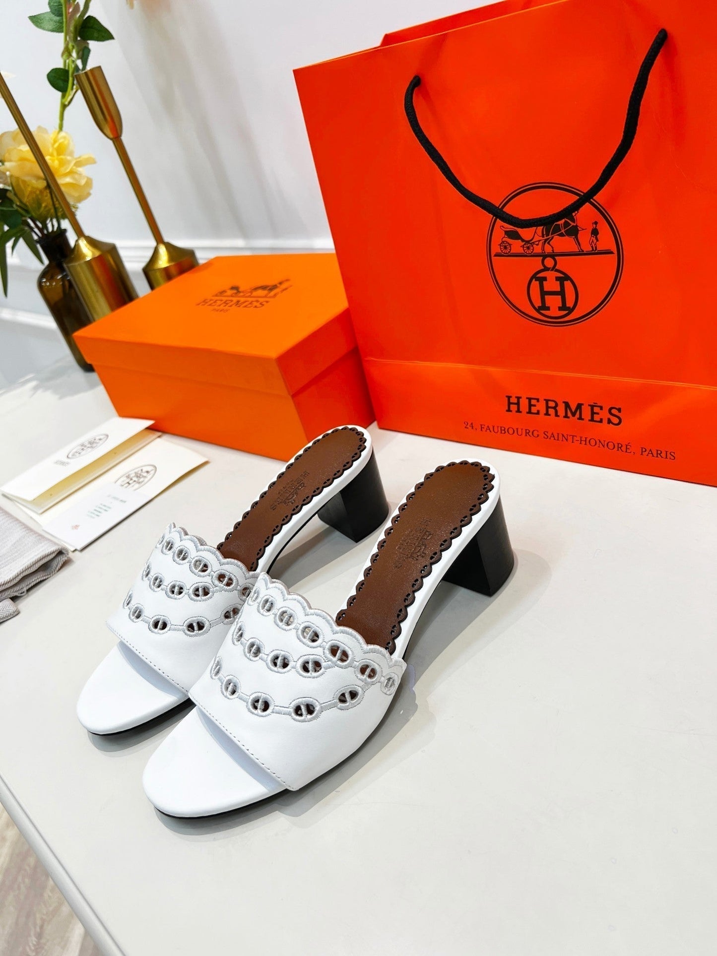 Luxury Shoes - Top QualityS - 284