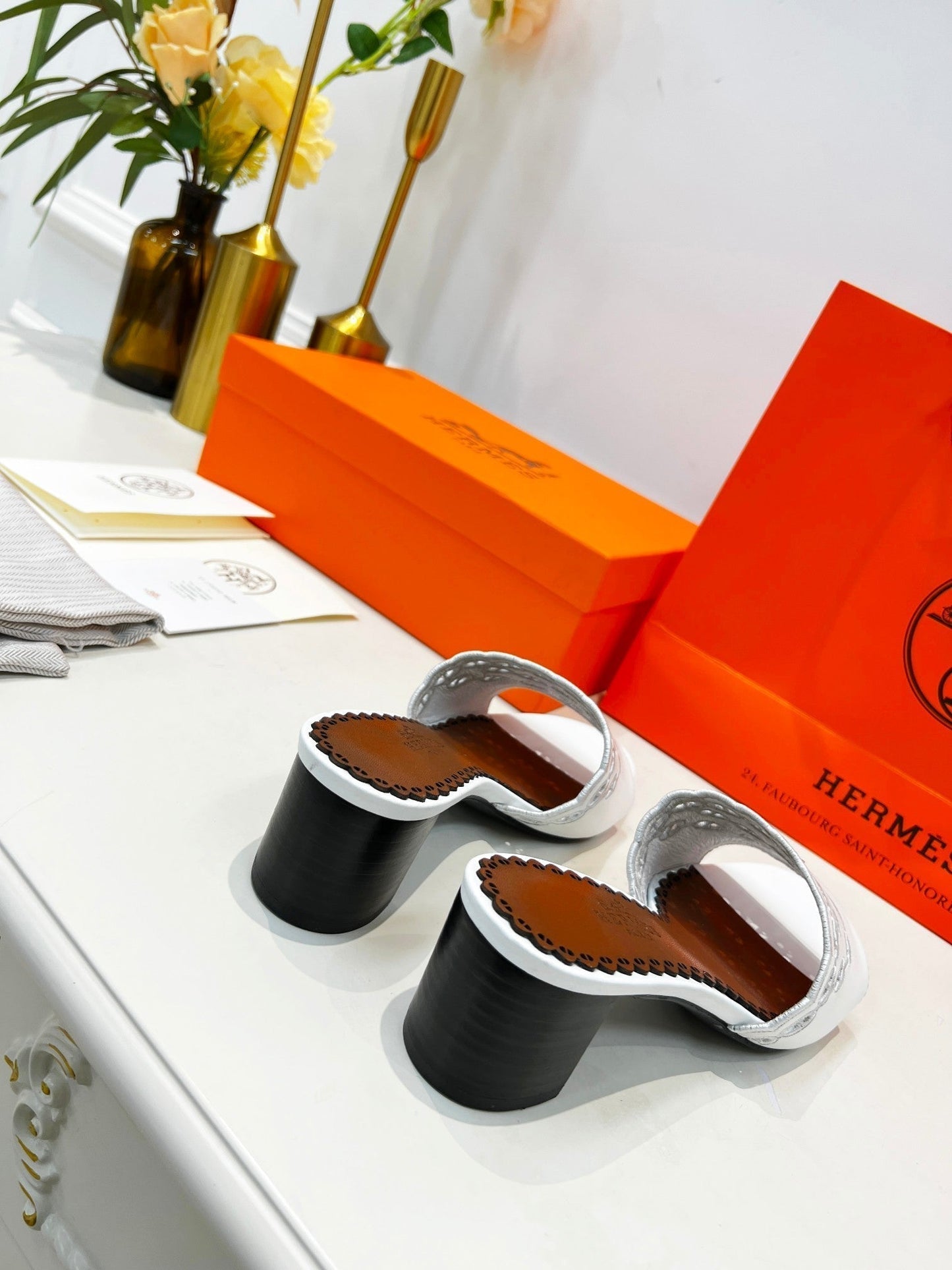 Luxury Shoes - Top QualityS - 284