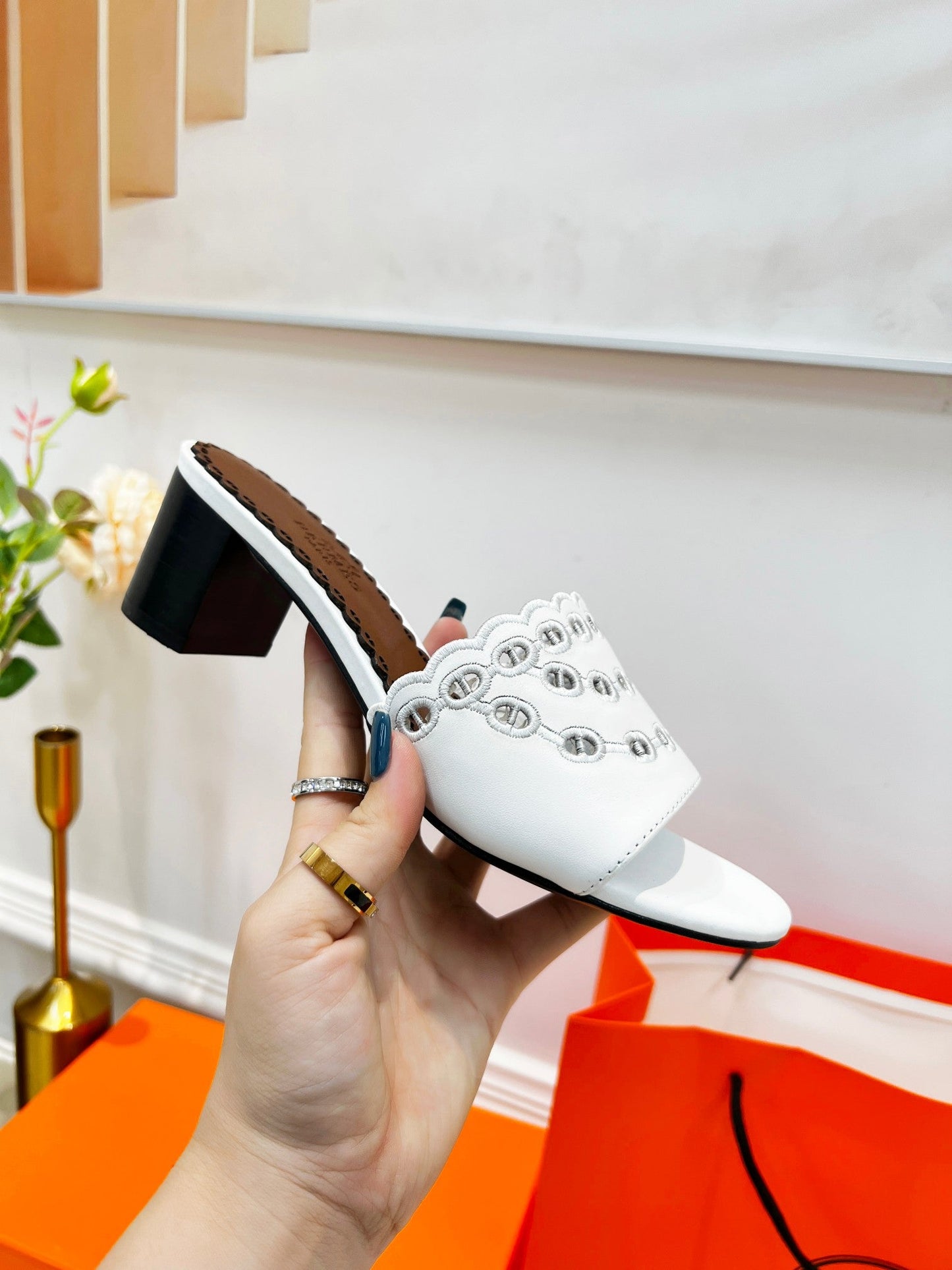 Luxury Shoes - Top QualityS - 284