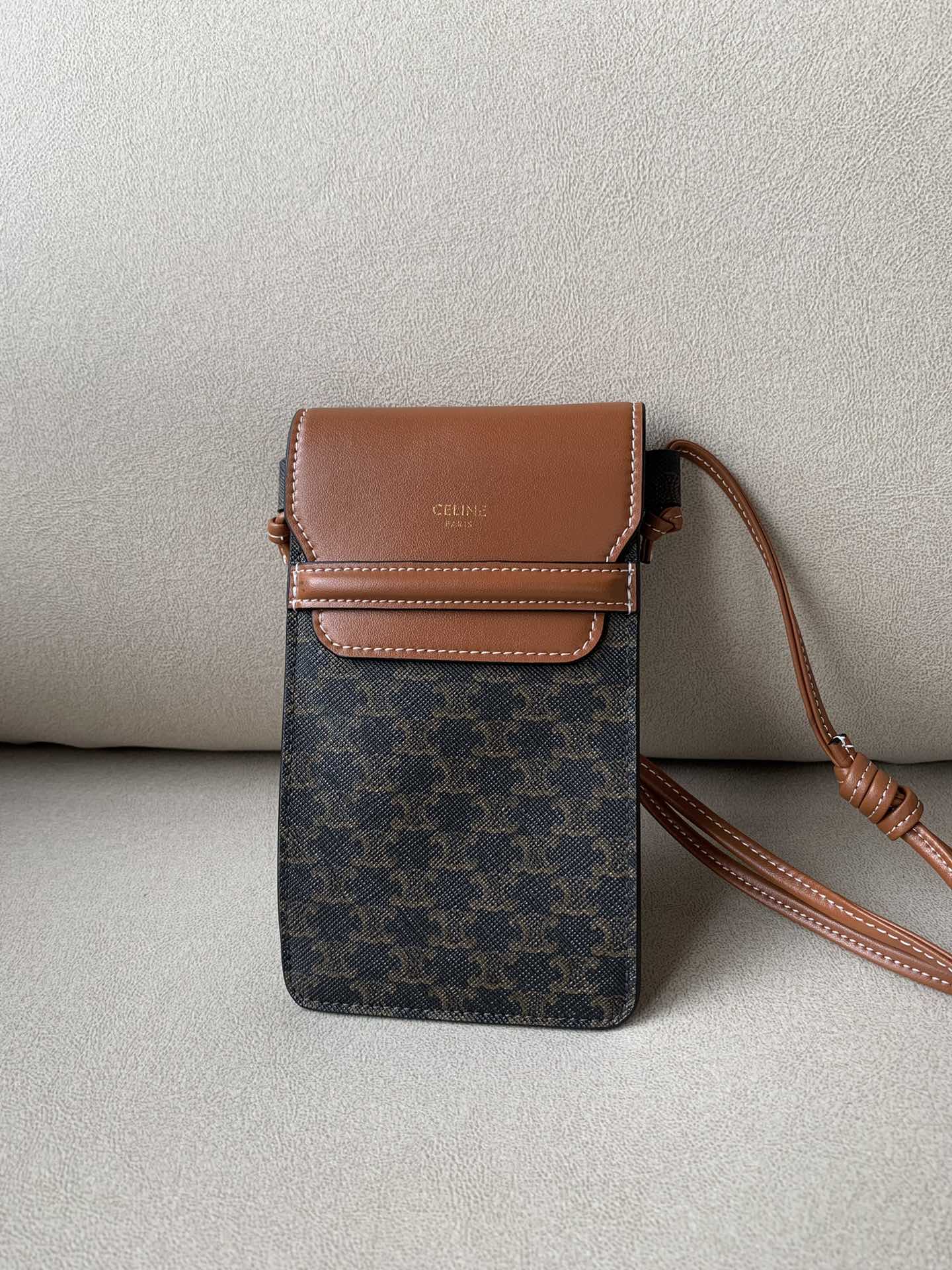 Top Quality Phone Pouch With Flap In Triomphe Canvas And Lambskin Tan For Women 7in/18cm 10G332CQD.04LU