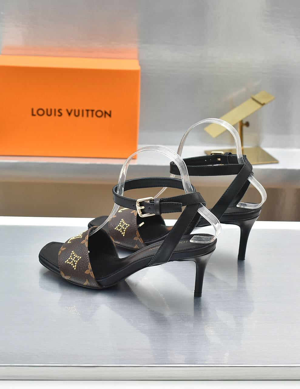 New 1:1 rep LUV High Heel Shoes 003