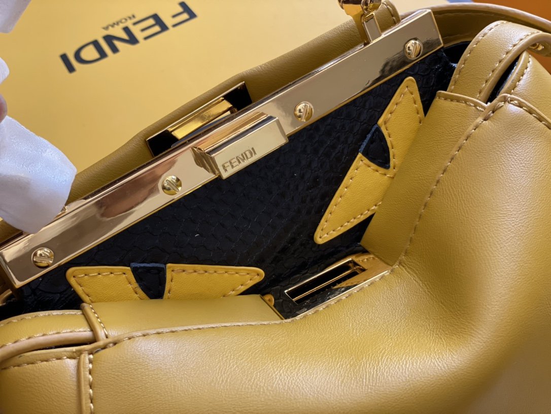 EN - New 1:1 rep  Bags FEI 117