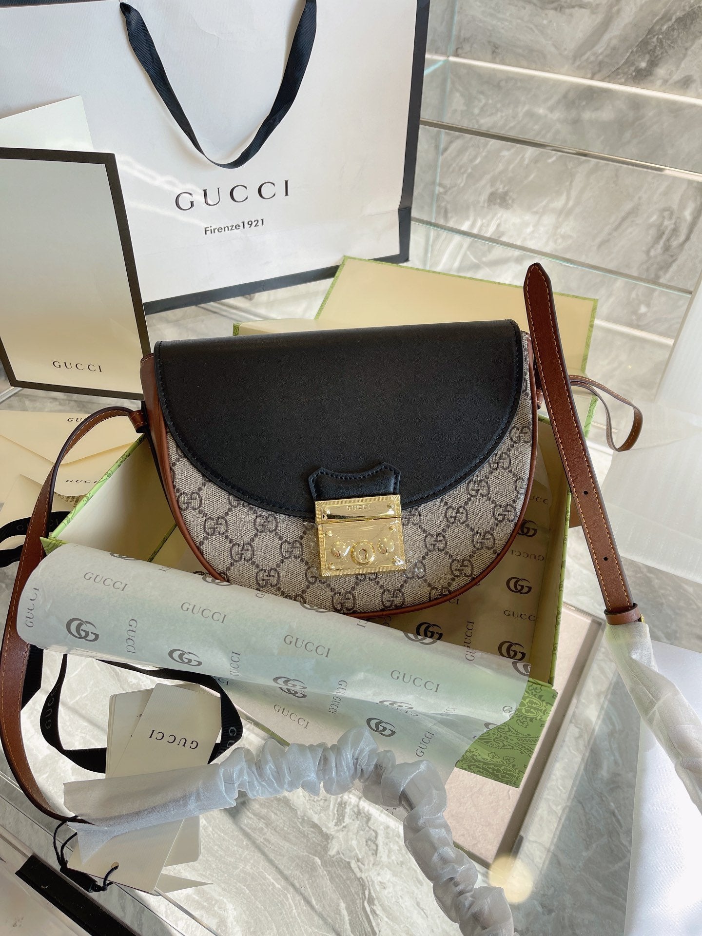 EN - New 1:1 rep  Bags GCI 223