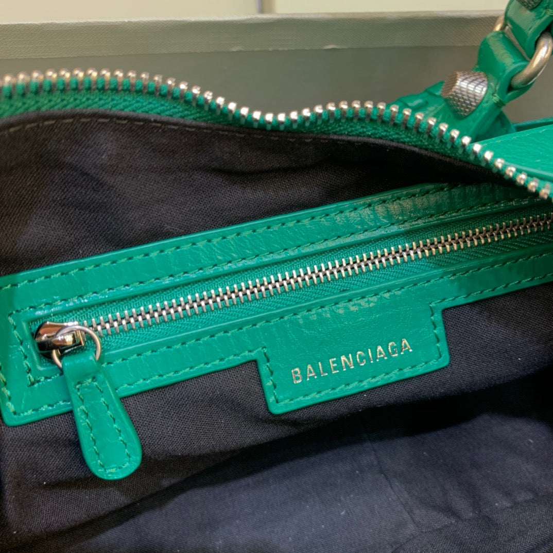 Top Quality Le Cagole XS Shoulder Bag In Dark Green, For Women,  Bags 13in/33cm