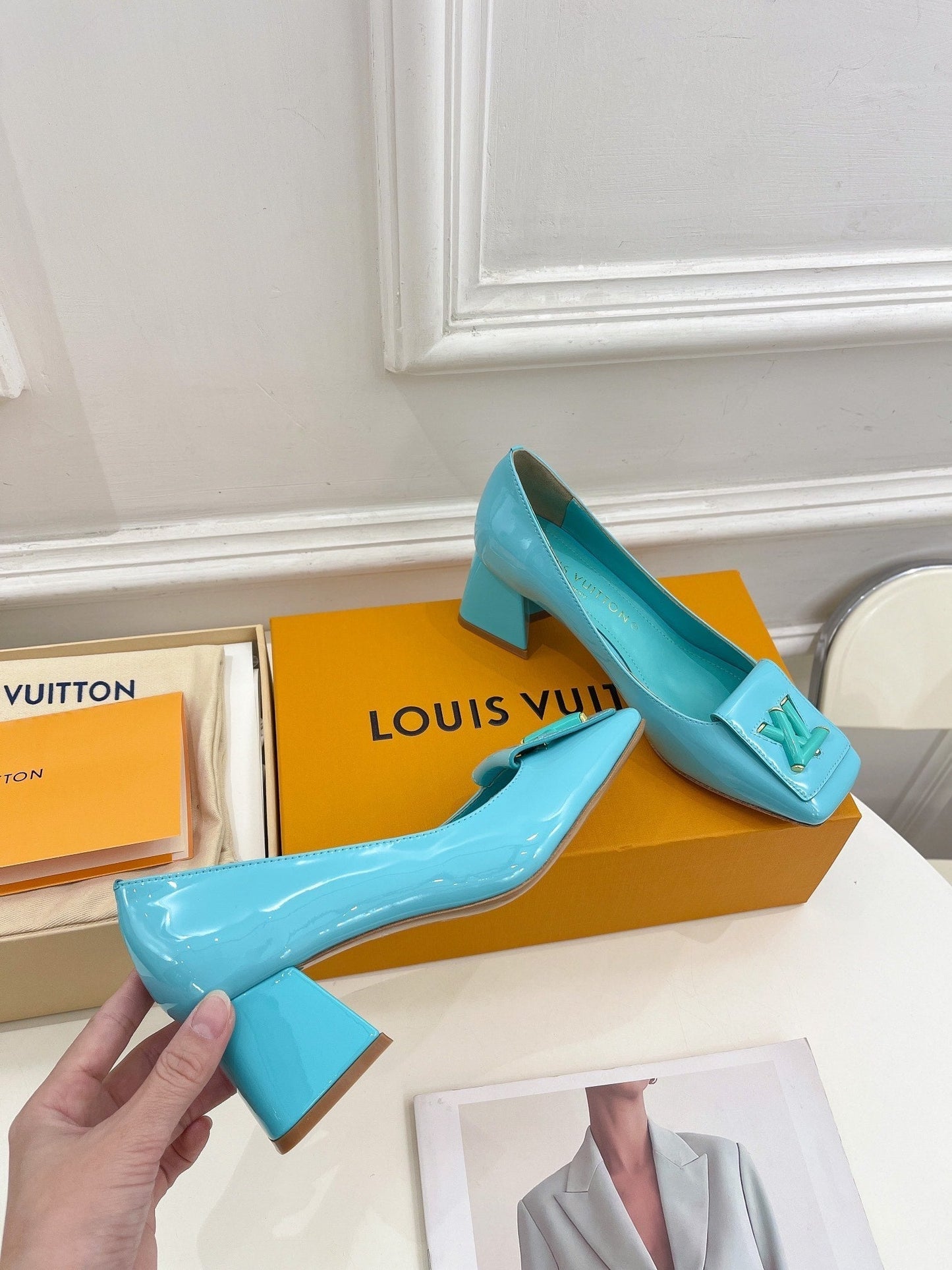 New 1:1 rep LUV High Heel Shoes 036
