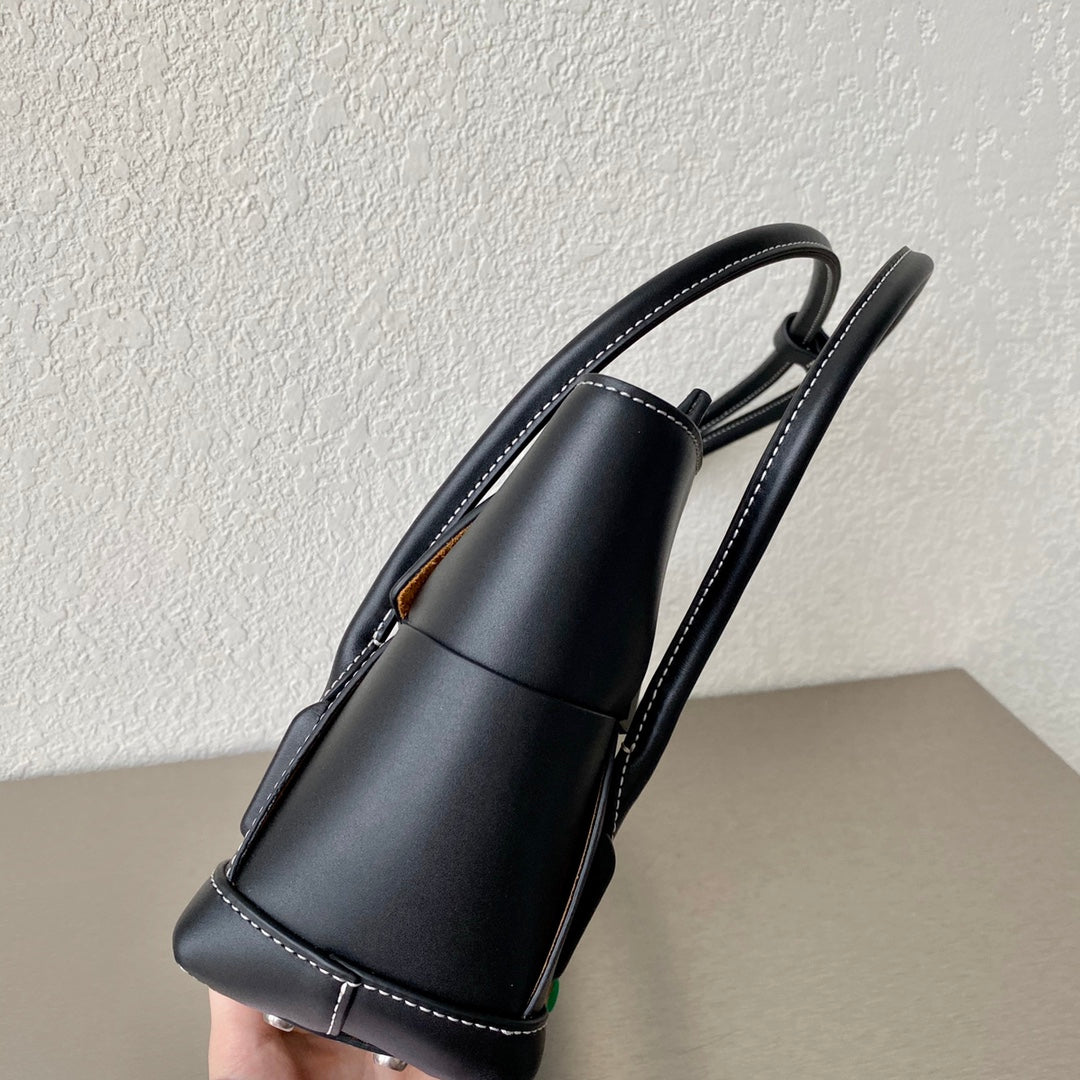 Top Quality Arco Bag For Women 12in/33cm In Black