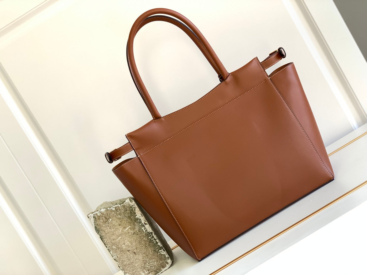 Top Quality MeTop Qualityum Cabas Bourgeois Tan For Women 18in/45cm 199773EHS.04LU