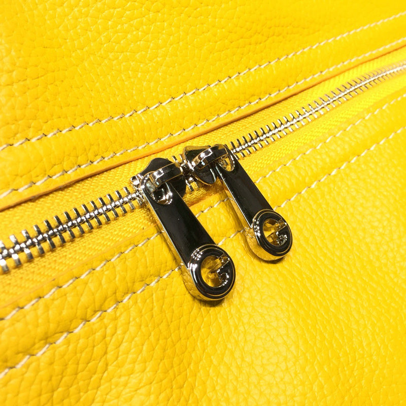 Top Quality - New 1:1 Rep Bags - 043