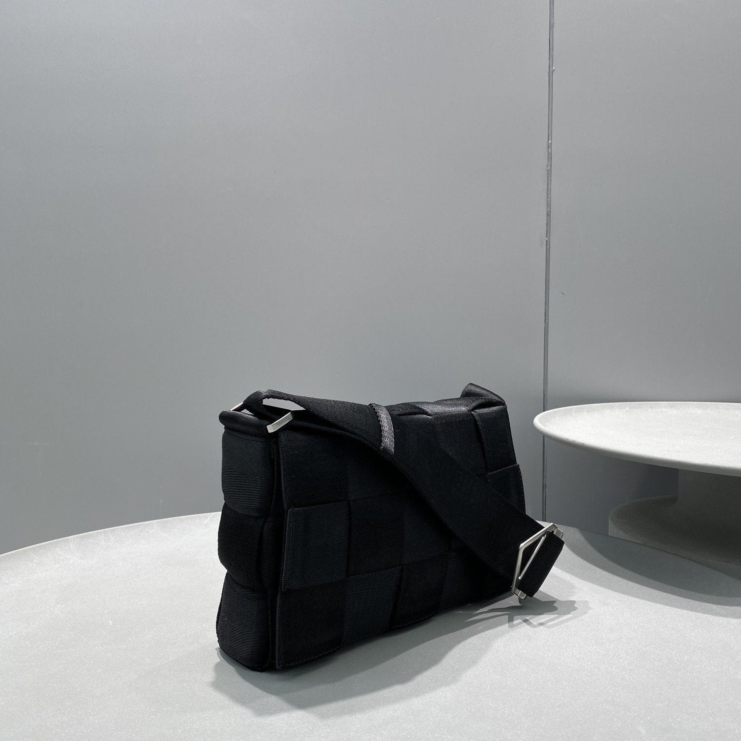 Top Quality WeTop Qualitying Black, For Men, Bags 9.8in/25cm 680513V1G218803