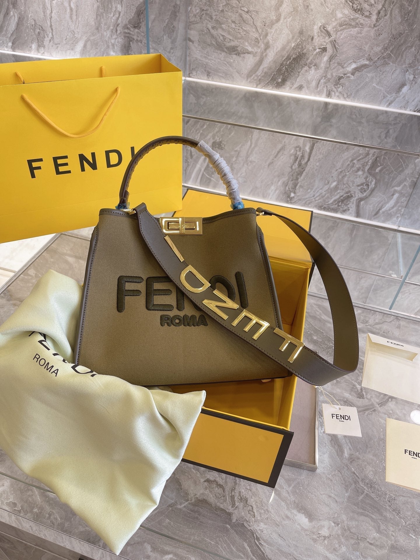 EN - New 1:1 rep  Bags FEI 240