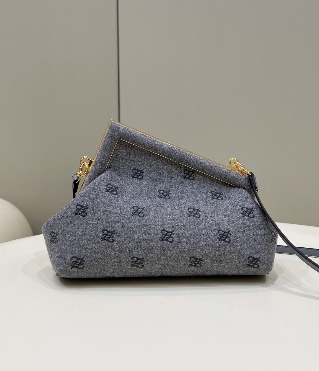 Top QualityTop Quality Top QualityTop Qualityrst Small Blue Bag For Woman 26cm/10in