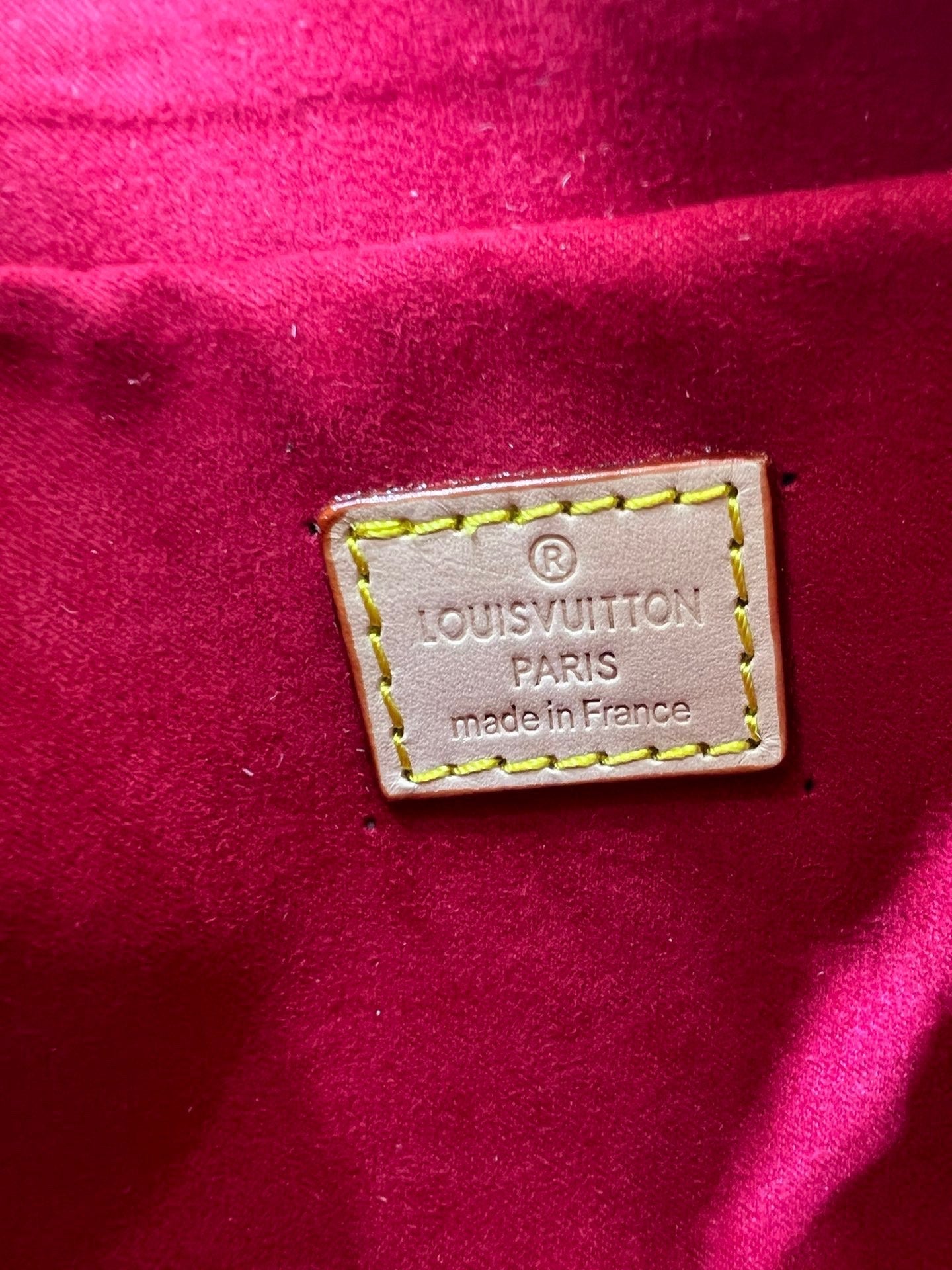New 1:1 rep Lux Bags LUV 885