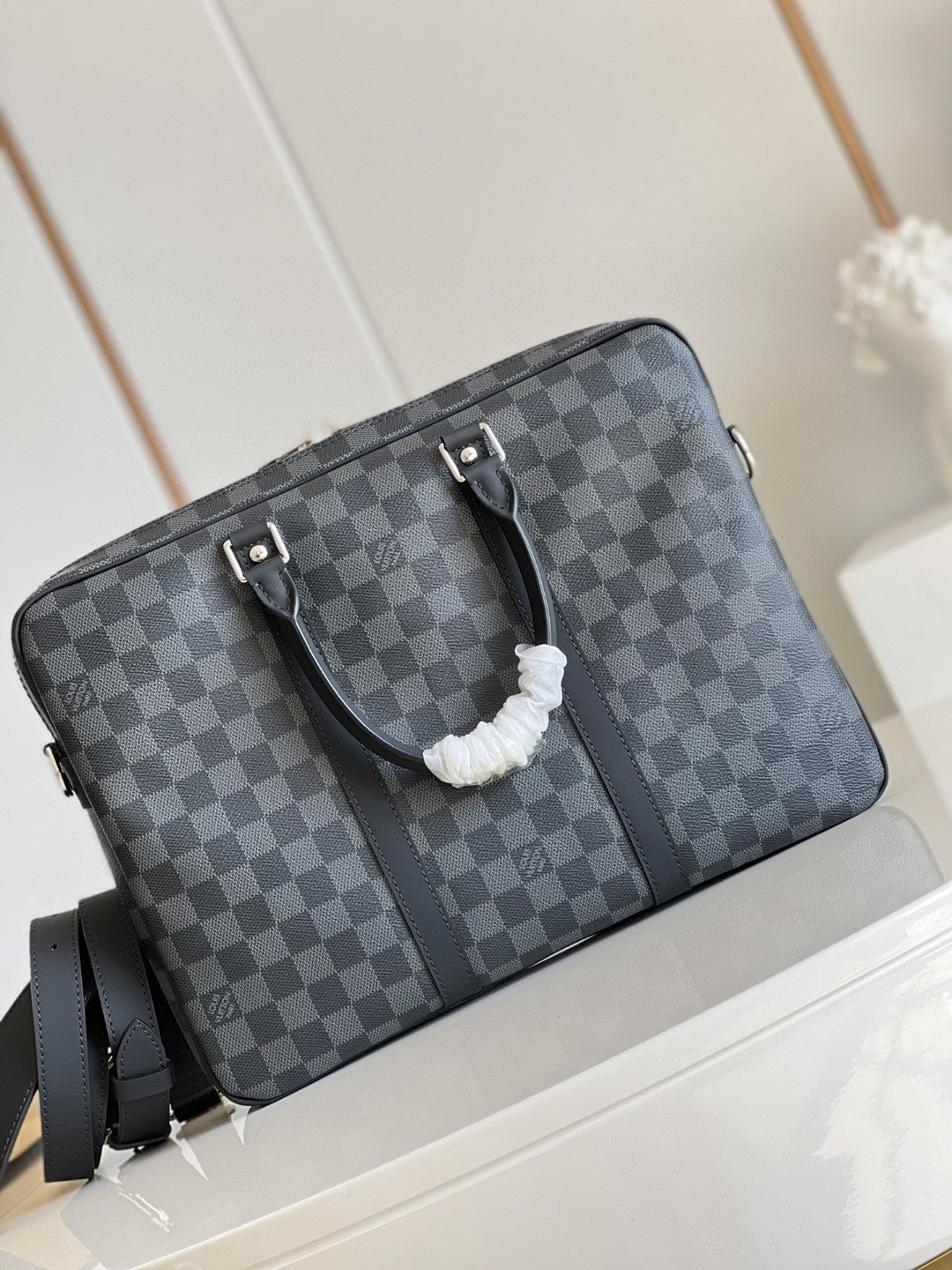 Top Quality Porte Documents Voyage PM Damier Graphite Canvas For Men, Bags, Shoulder And Crossbody Bags 13.8in/35cm Top Quality N41478