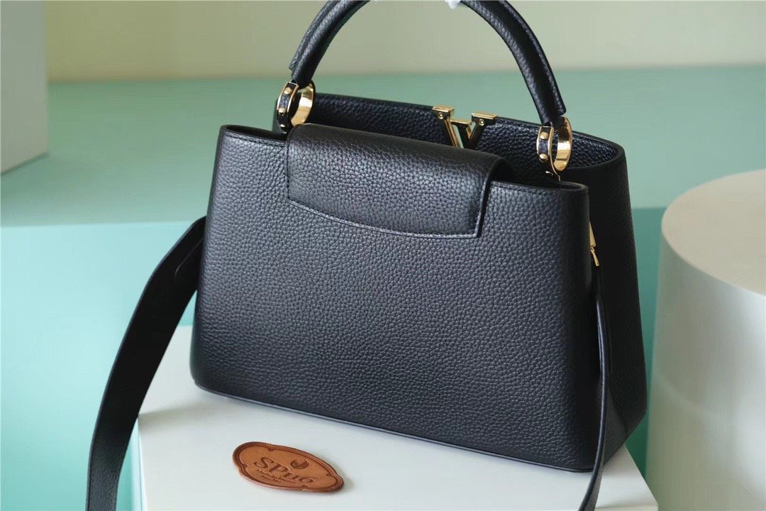Top Quality Capucines MM Taurillon Black For Women,  Shoulder And Crossbody Bags 31.5cm/12.4in Top Quality
