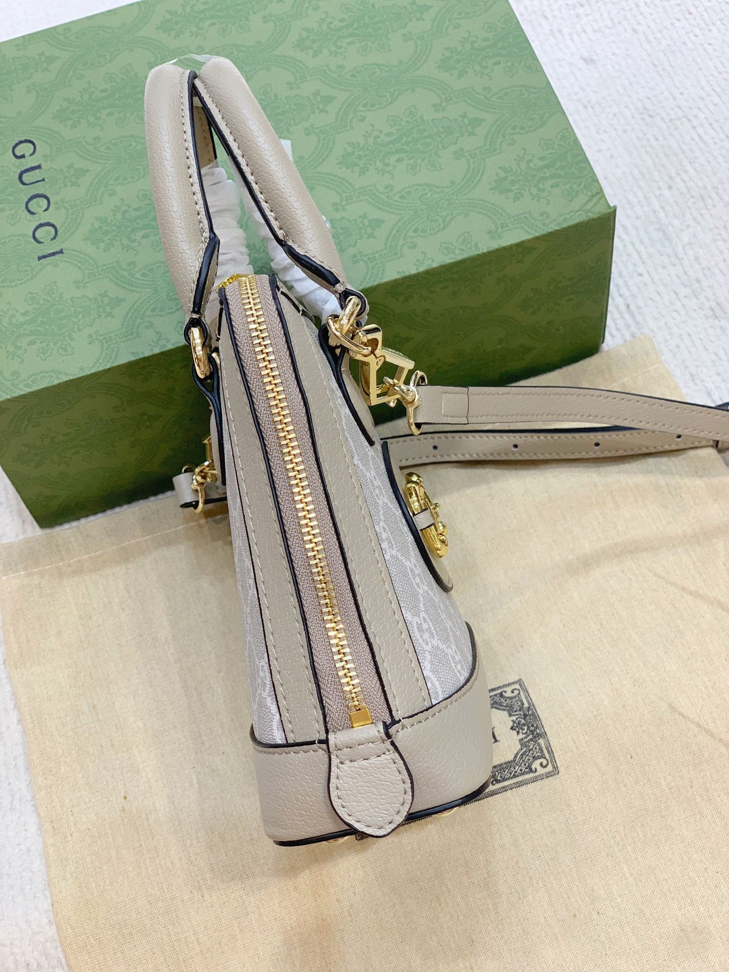 EN - New 1:1 rep Bag GCI 447