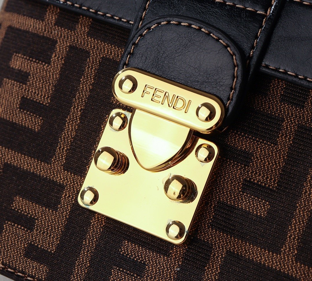 EN - New 1:1 rep  Bags FEI 073