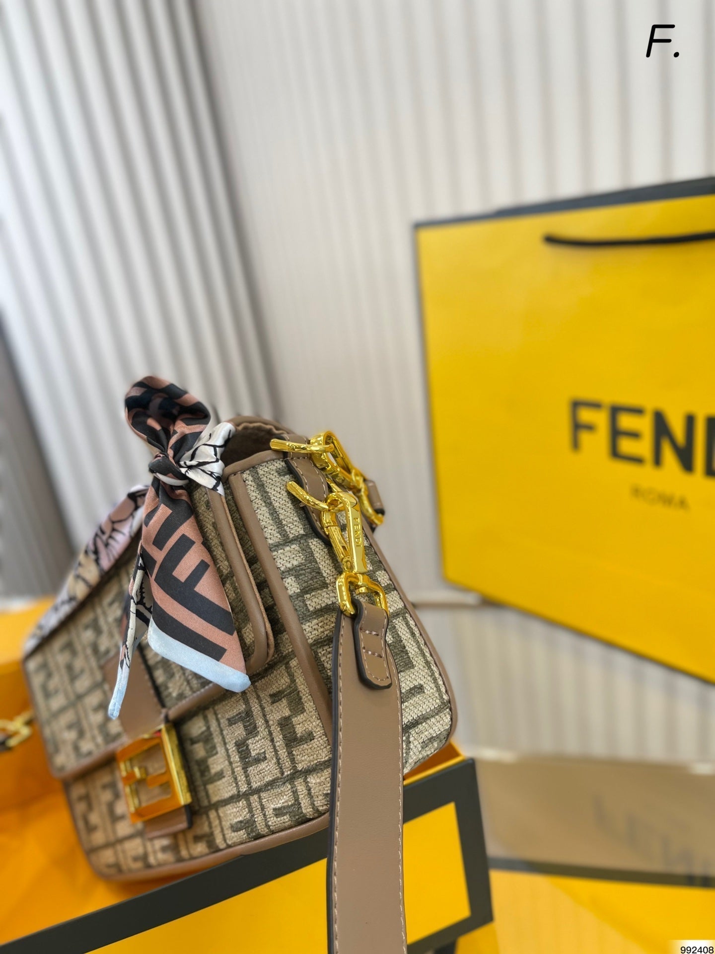 EN - New 1:1 rep Lux Bags FEI 268