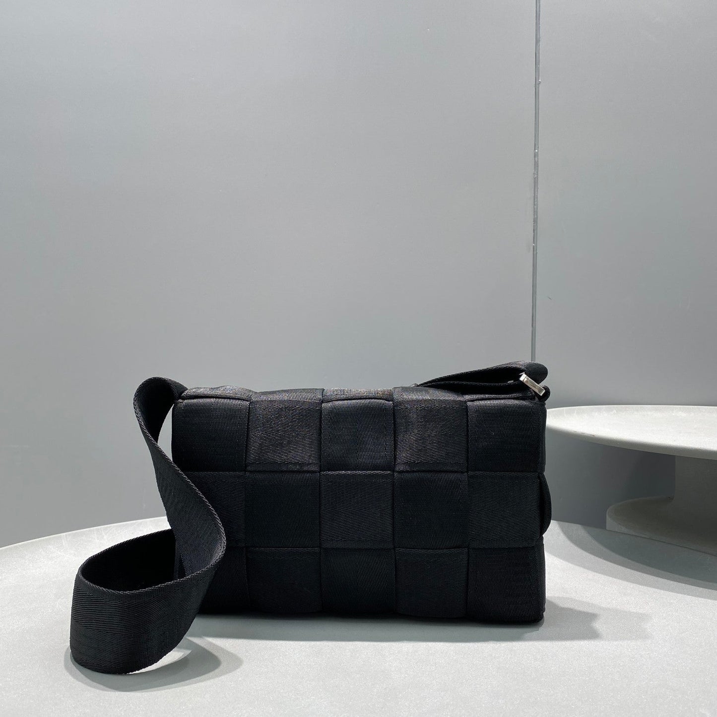 Top Quality WeTop Qualitying Black, For Men, Bags 9.8in/25cm 680513V1G218803