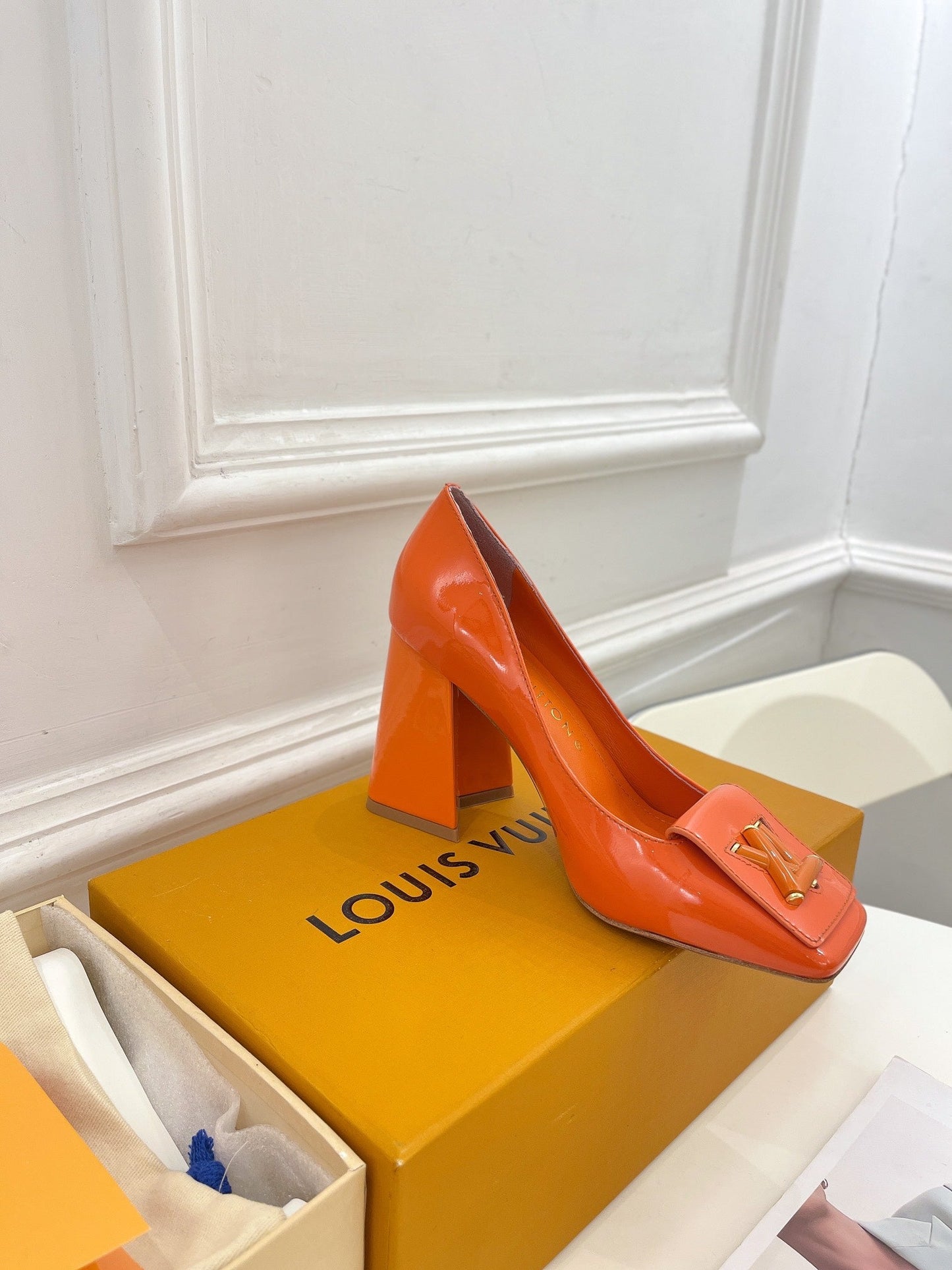 New 1:1 rep LUV High Heel Shoes 010