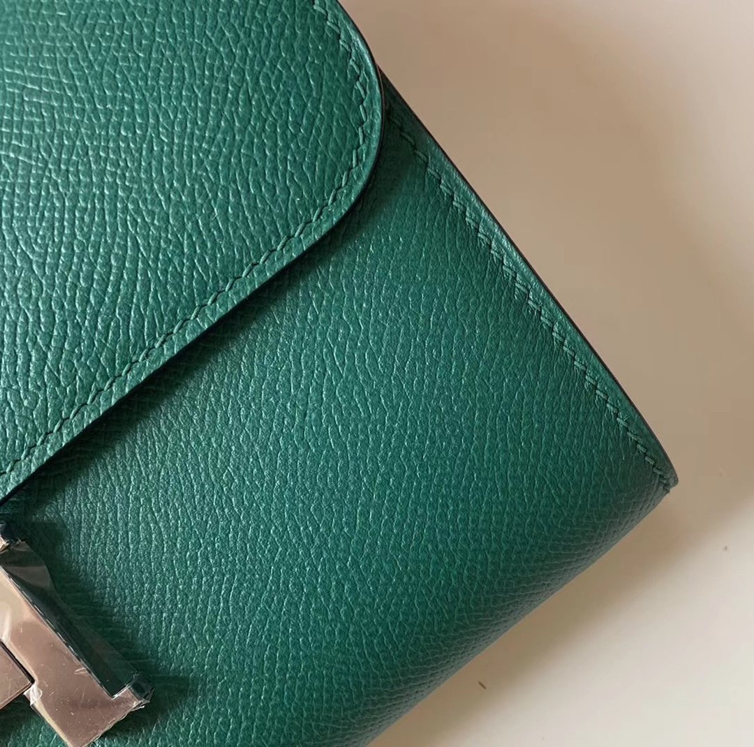Top Quality Constance Epsom Long To Go Wallet Green For Women, Wallet 8.1in/21cm