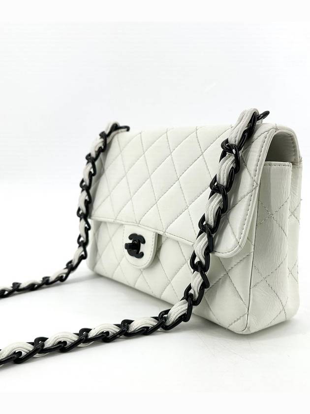 Black Classic Lambskin Flap Shoulder Bag Chanel