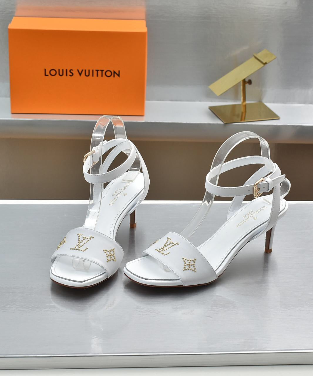 New 1:1 rep LUV High Heel Shoes 001