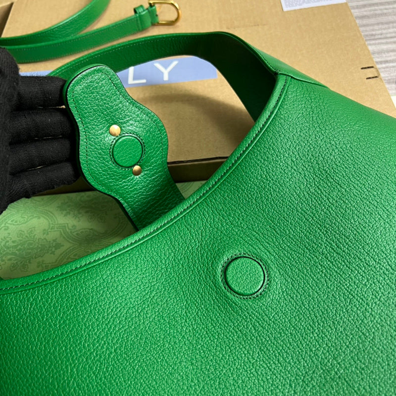 Top Quality -  Bags - 932